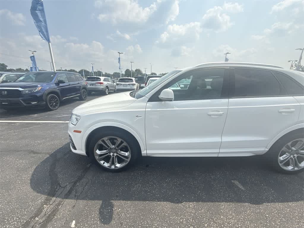 Thumbnail: 2018 Audi Q3 - 3
