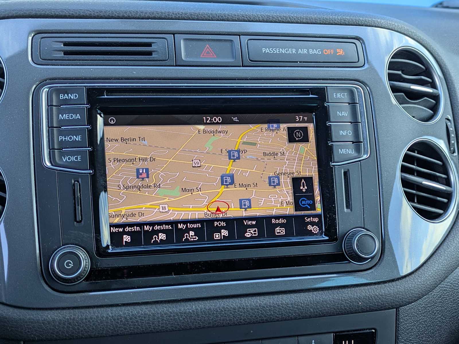 Thumbnail: 2016 Volkswagen Tiguan - 29