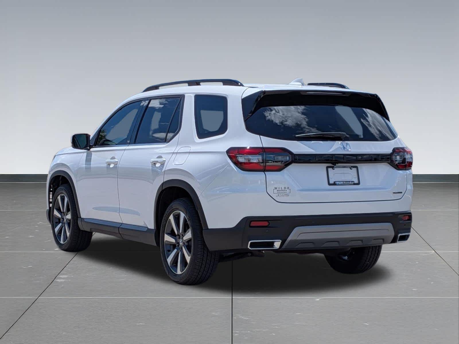 Thumbnail: 2025 Honda Pilot - 2