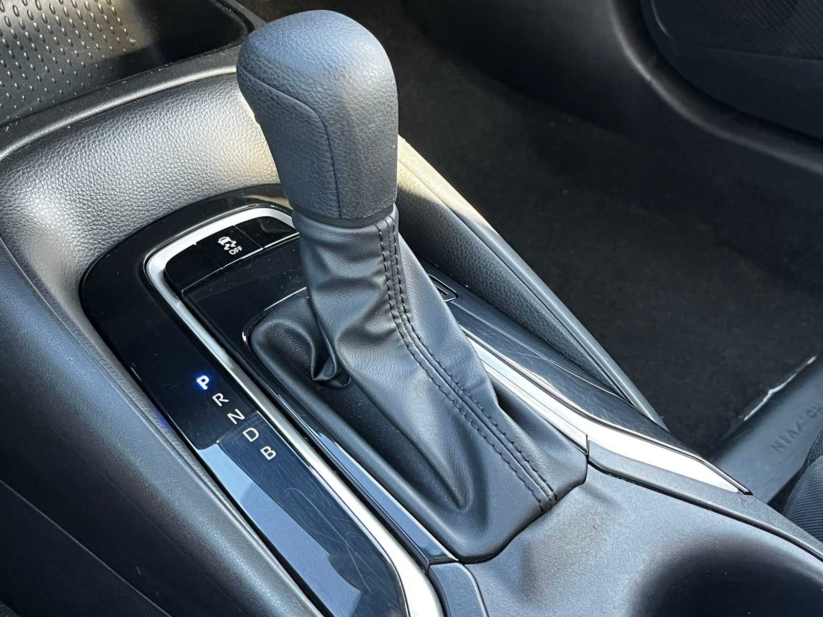 Thumbnail: 2023 Toyota Corolla - 28