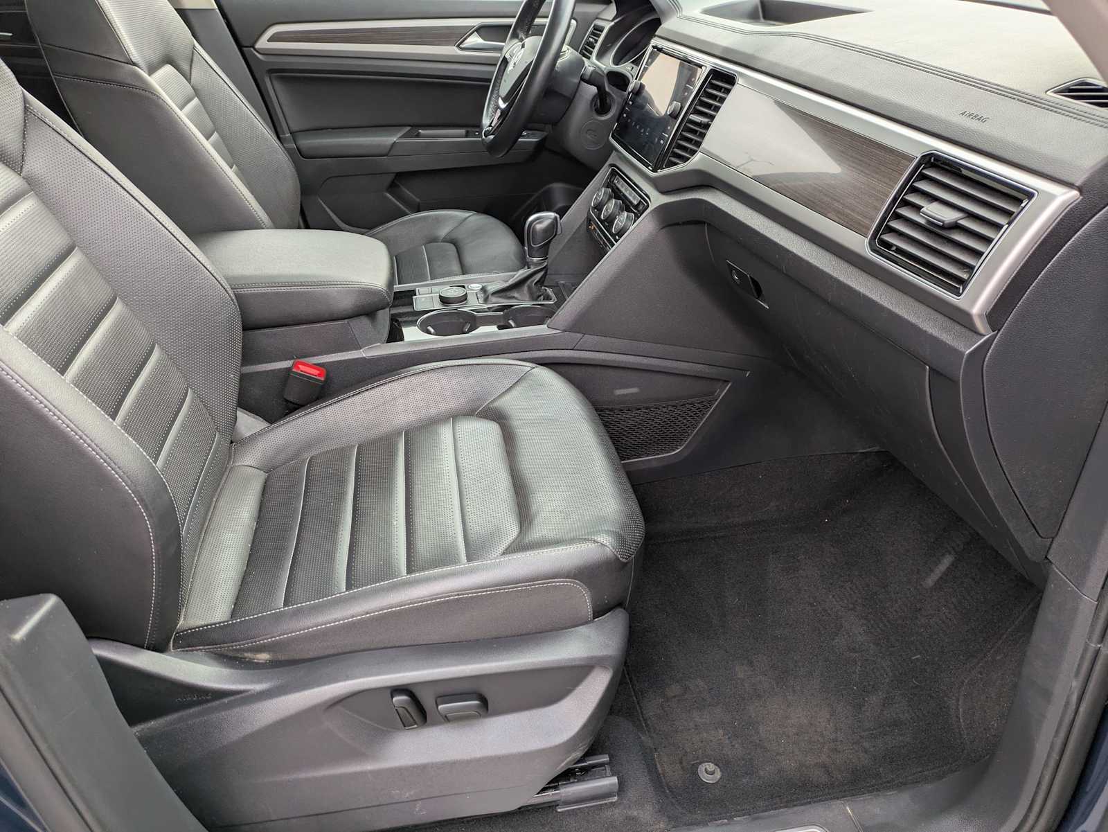 Thumbnail: 2018 Volkswagen Atlas - 21