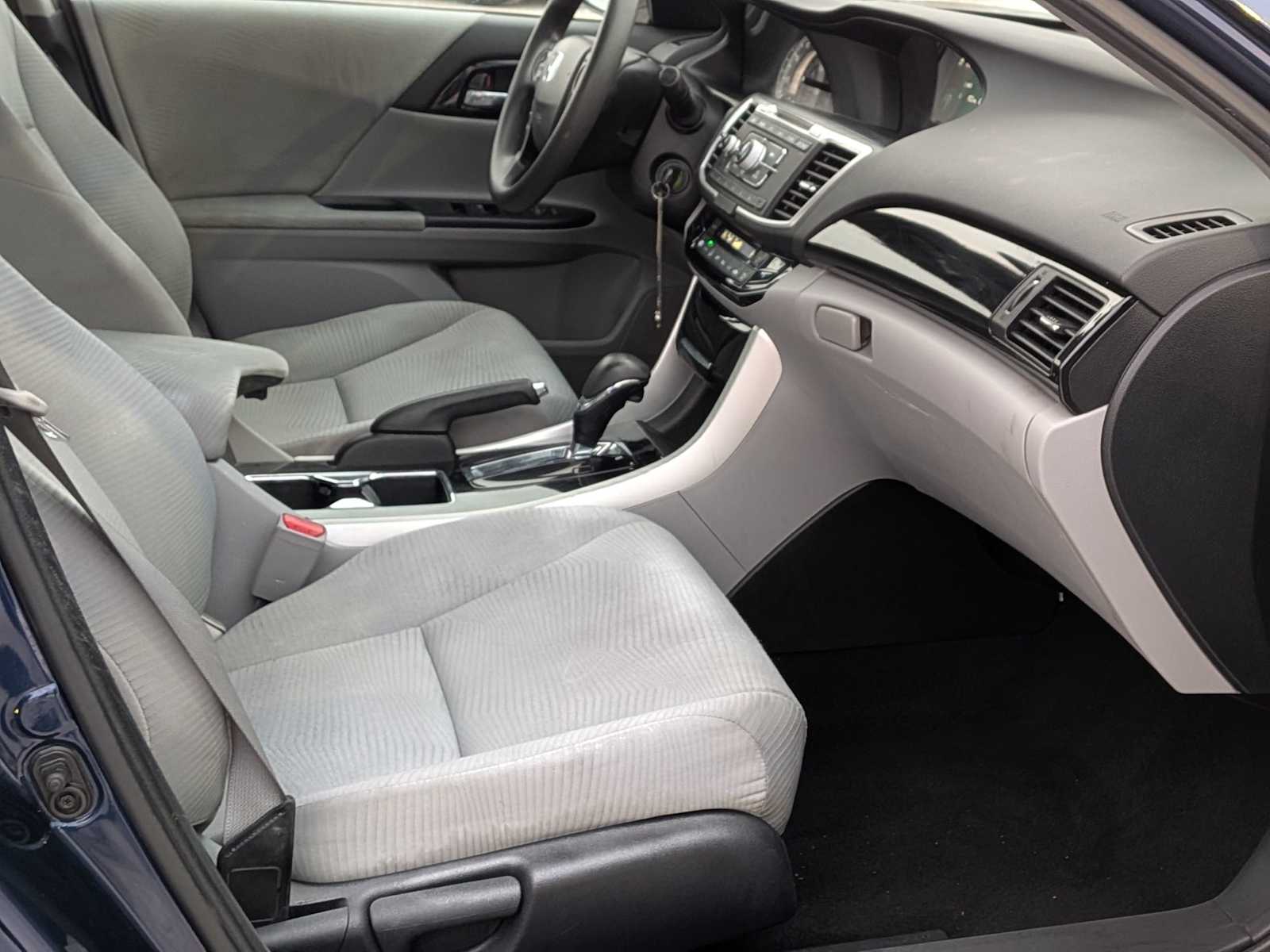 Thumbnail: 2016 Honda Accord - 18