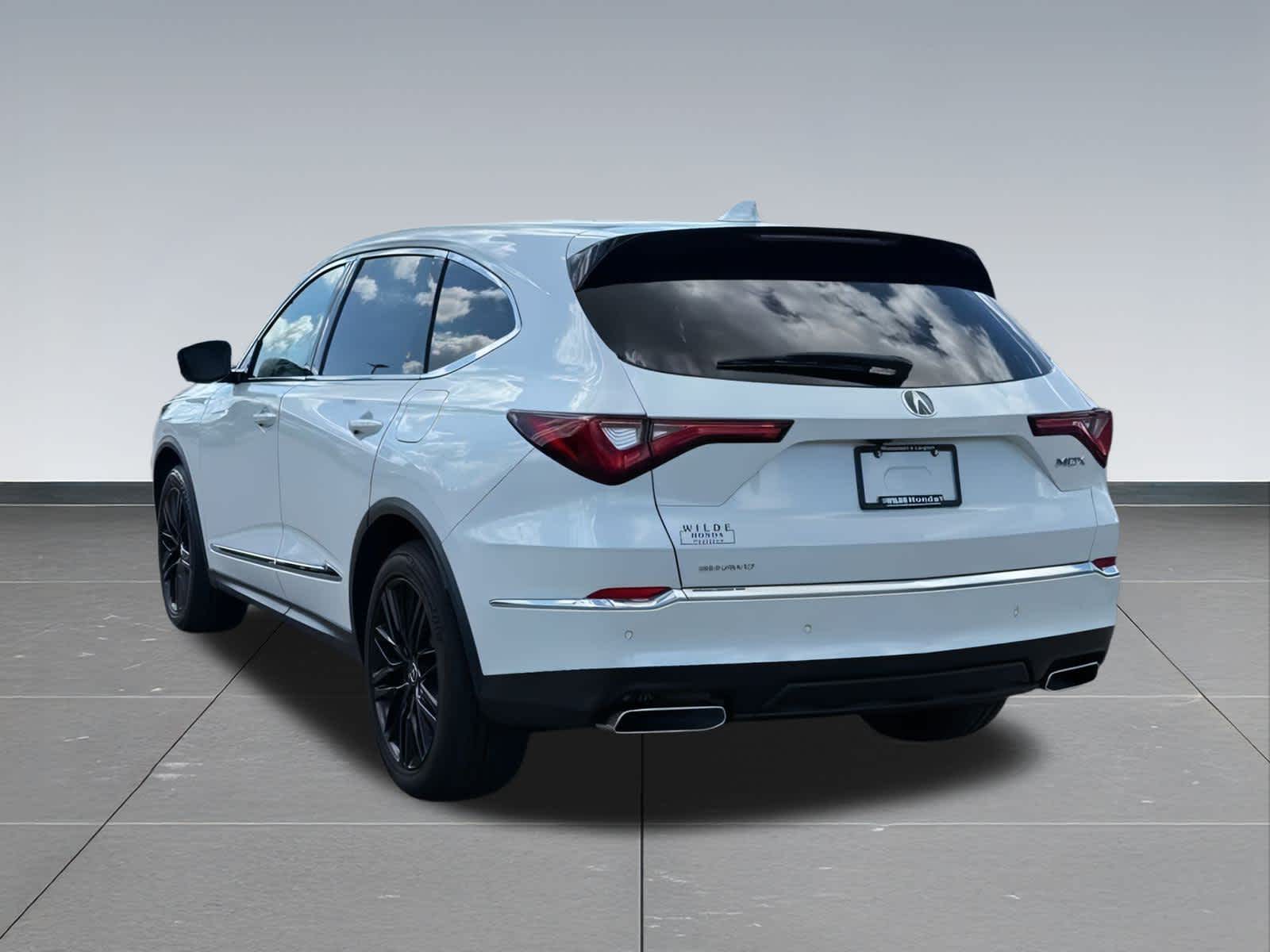 Thumbnail: 2023 Acura MDX - 5