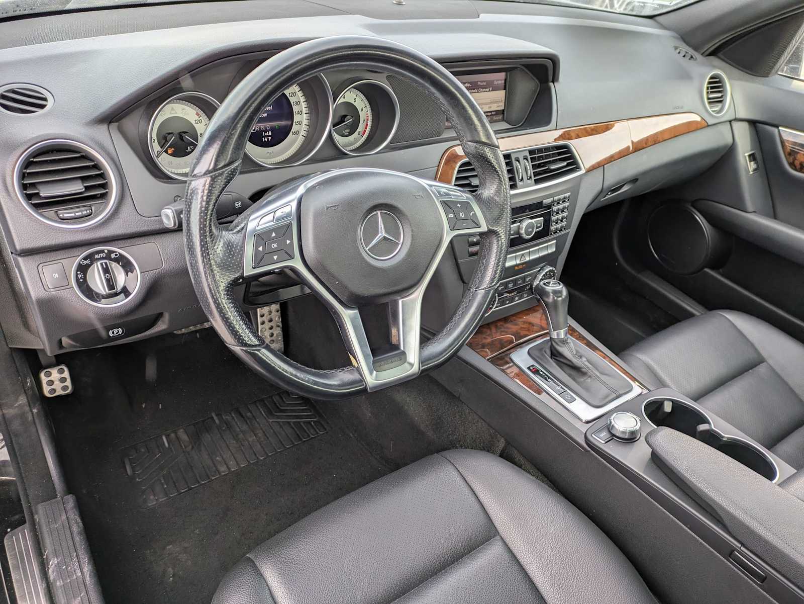 Thumbnail: 2013 Mercedes-Benz C-Class - 2