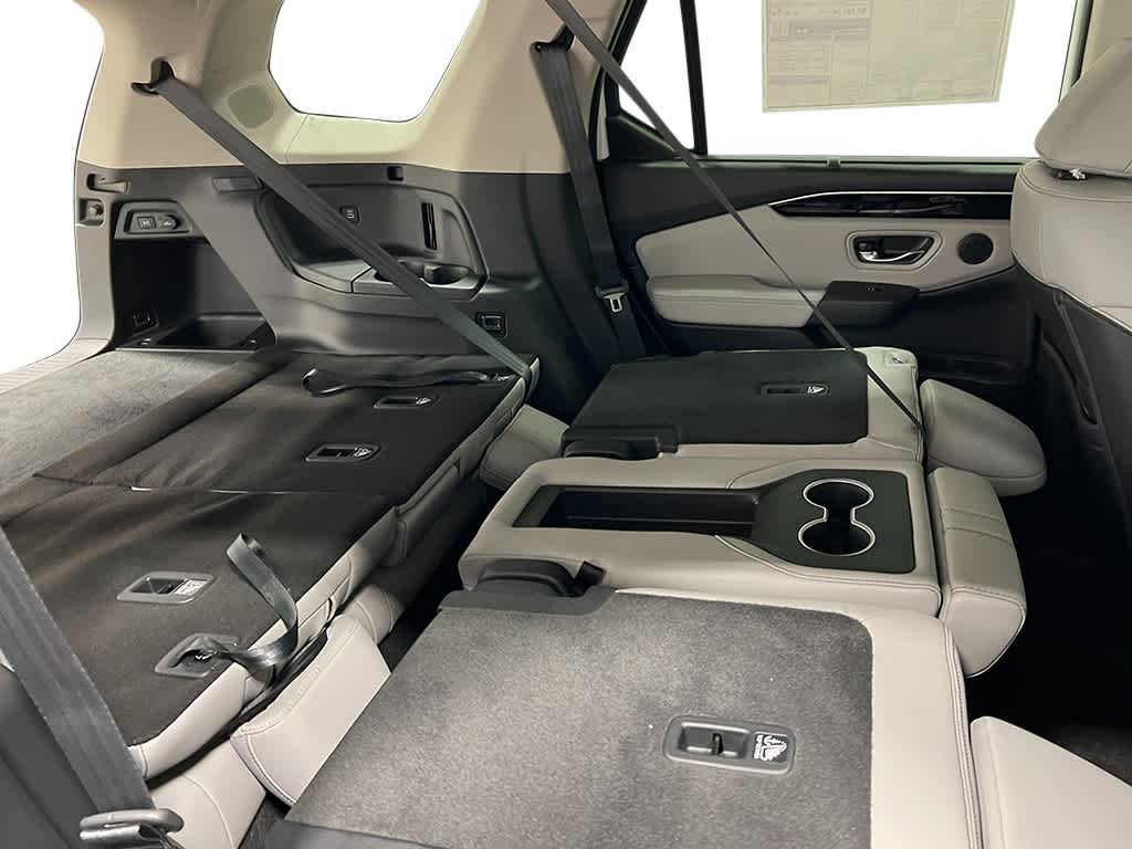 Thumbnail: 2025 Honda Pilot - 37