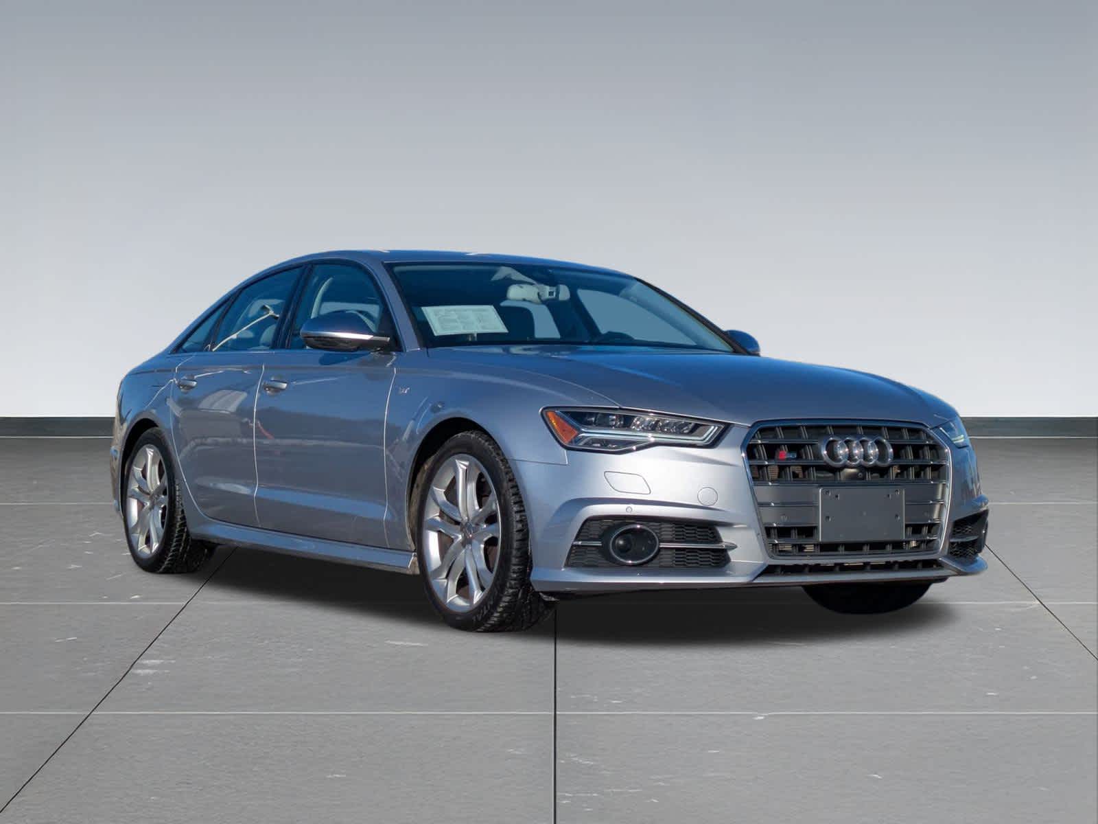 Thumbnail: 2016 Audi S6 - 8