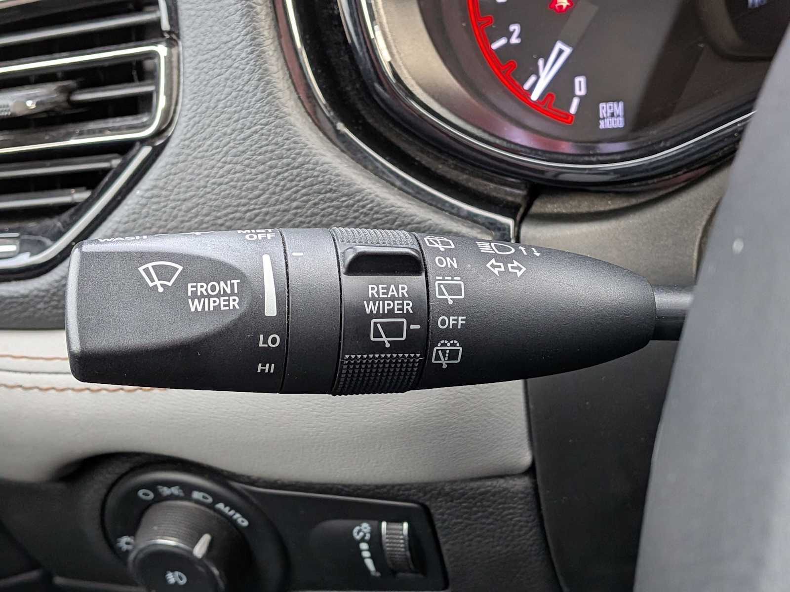 Thumbnail: 2022 Dodge Durango - 24