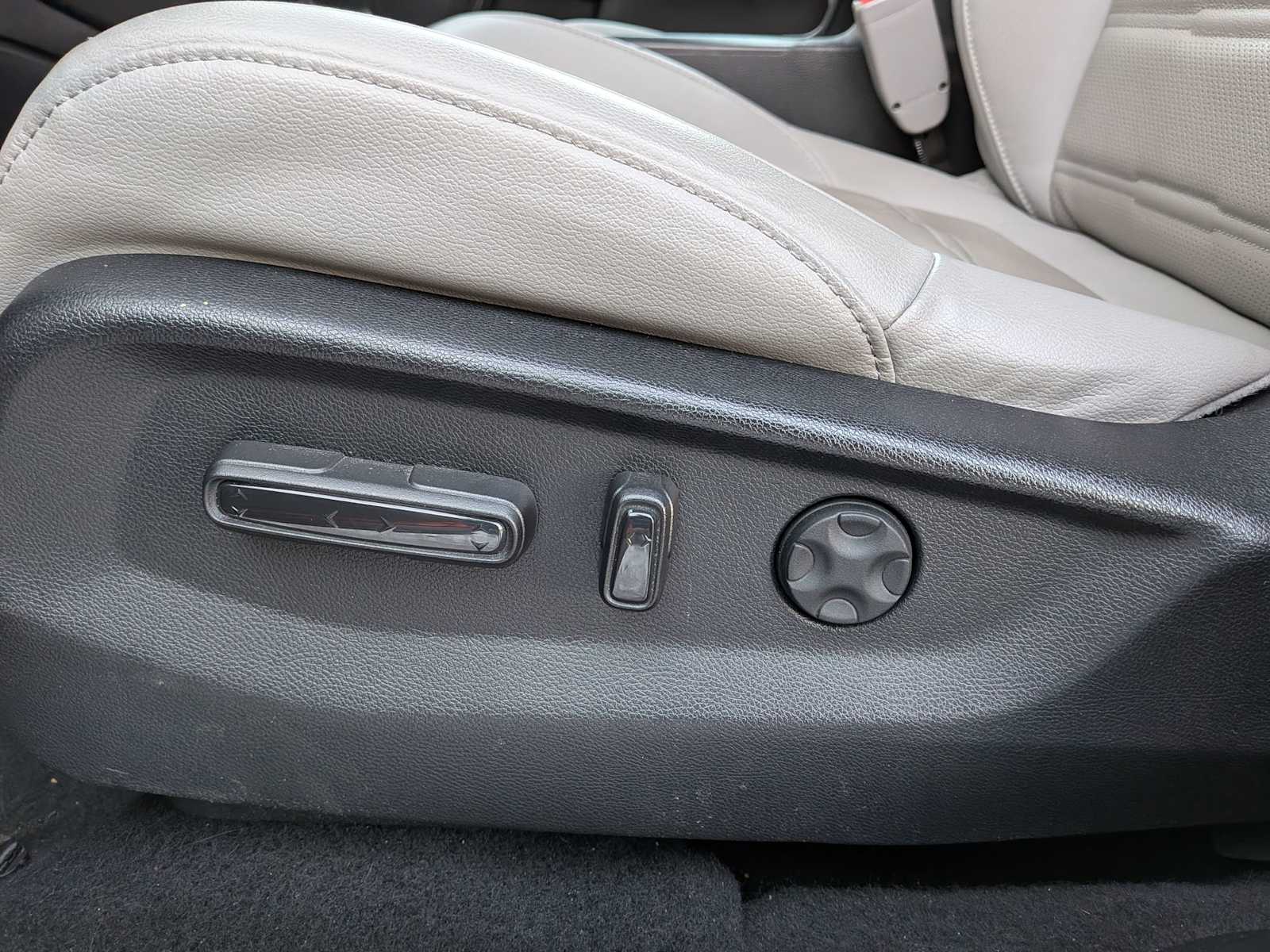 Thumbnail: 2021 Honda CR-V - 16