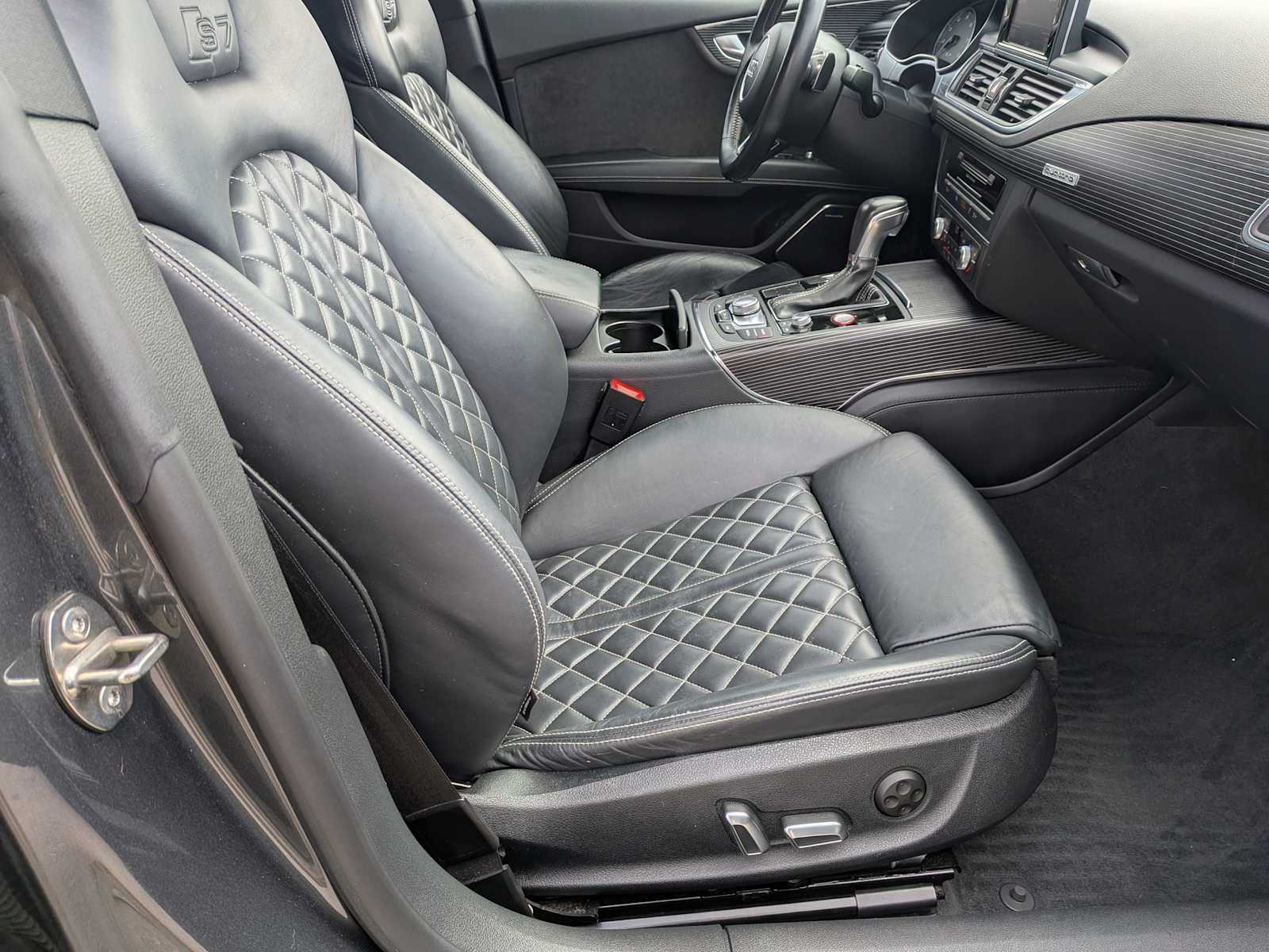 Thumbnail: 2017 Audi S7 - 22