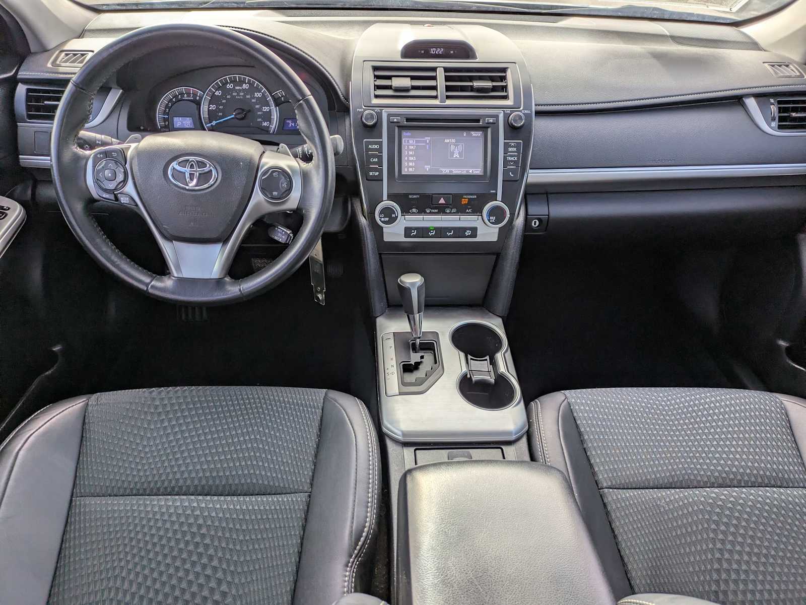 Thumbnail: 2014 Toyota Camry - 14