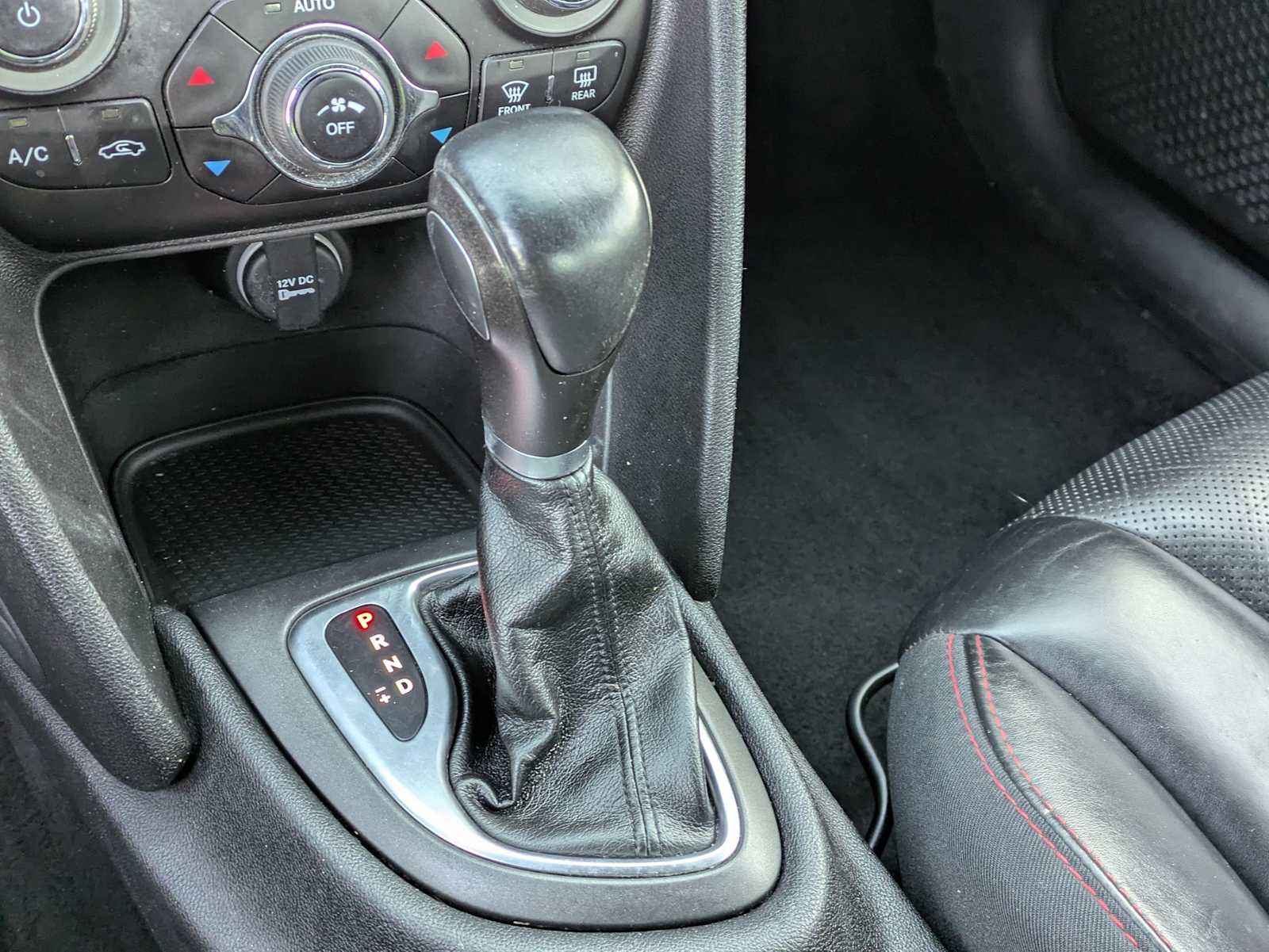 Thumbnail: 2016 Dodge Dart - 29