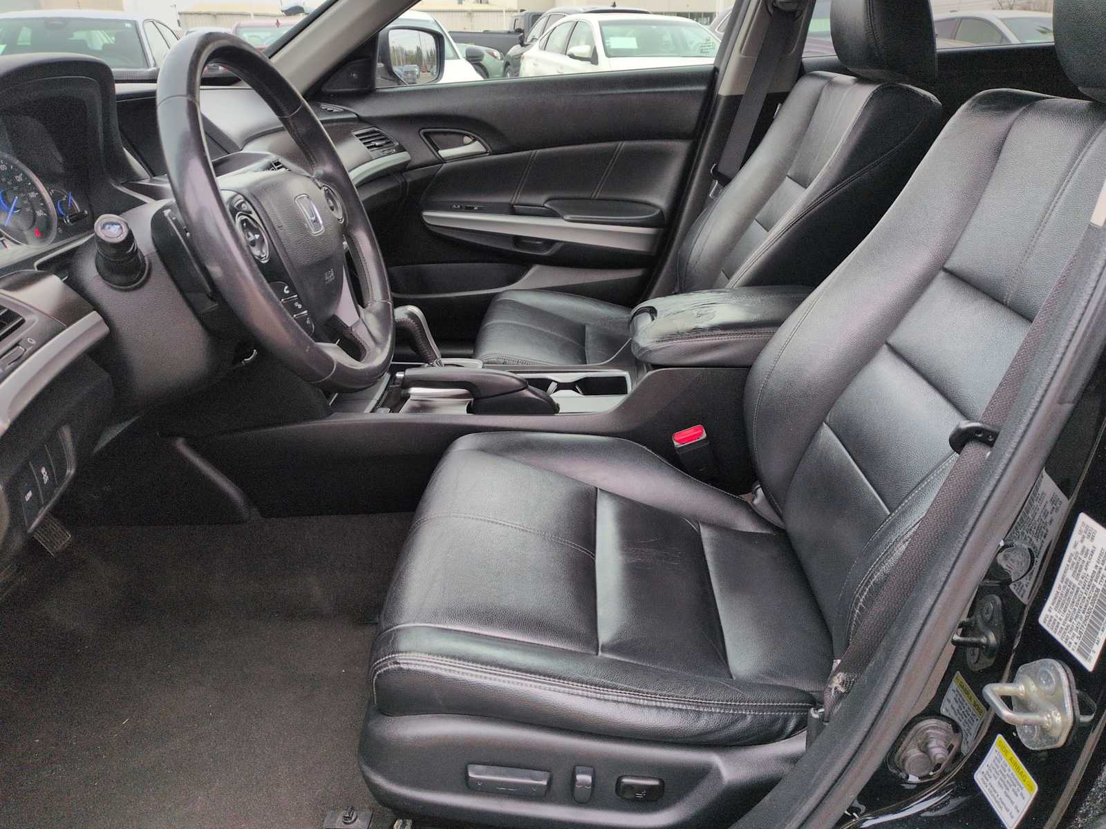 Thumbnail: 2013 Honda Crosstour - 16