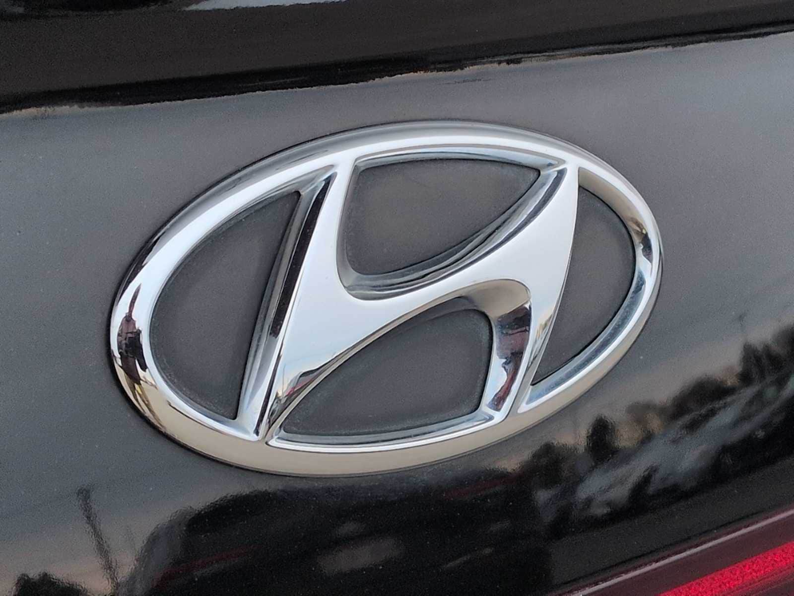 Thumbnail: 2020 Hyundai Sonata - 12