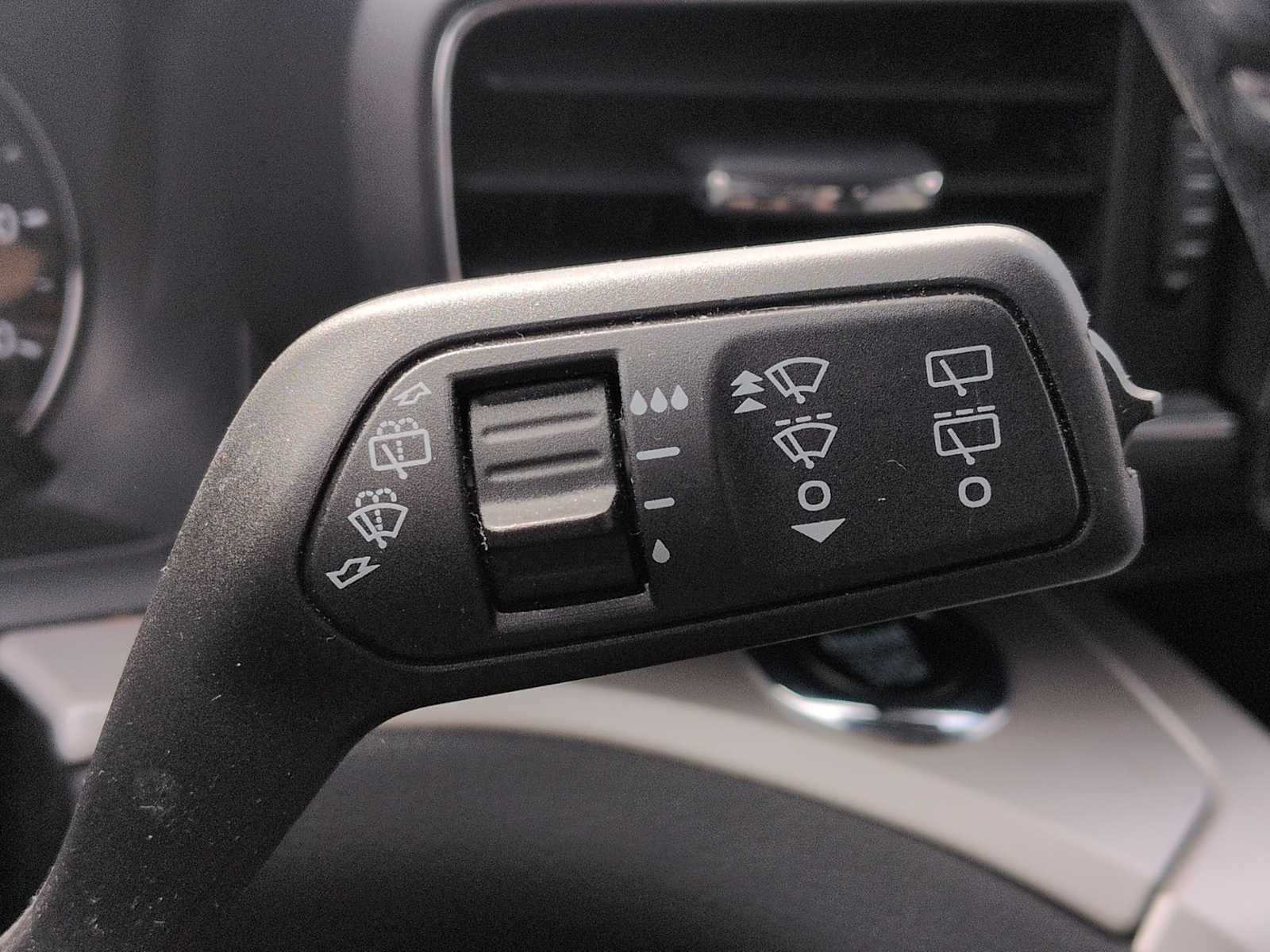 Thumbnail: 2023 Ford Explorer - 25