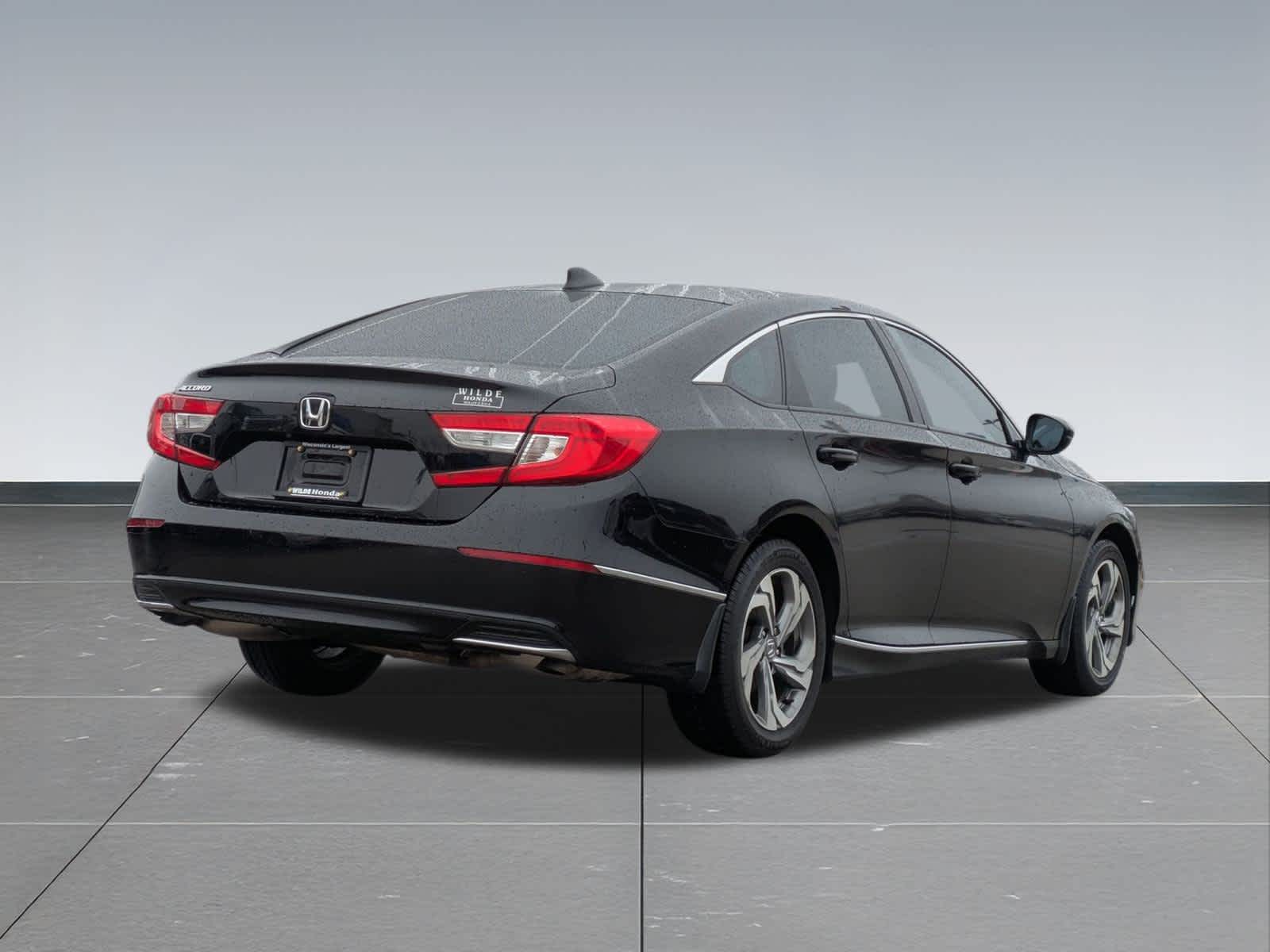 Thumbnail: 2019 Honda Accord - 6