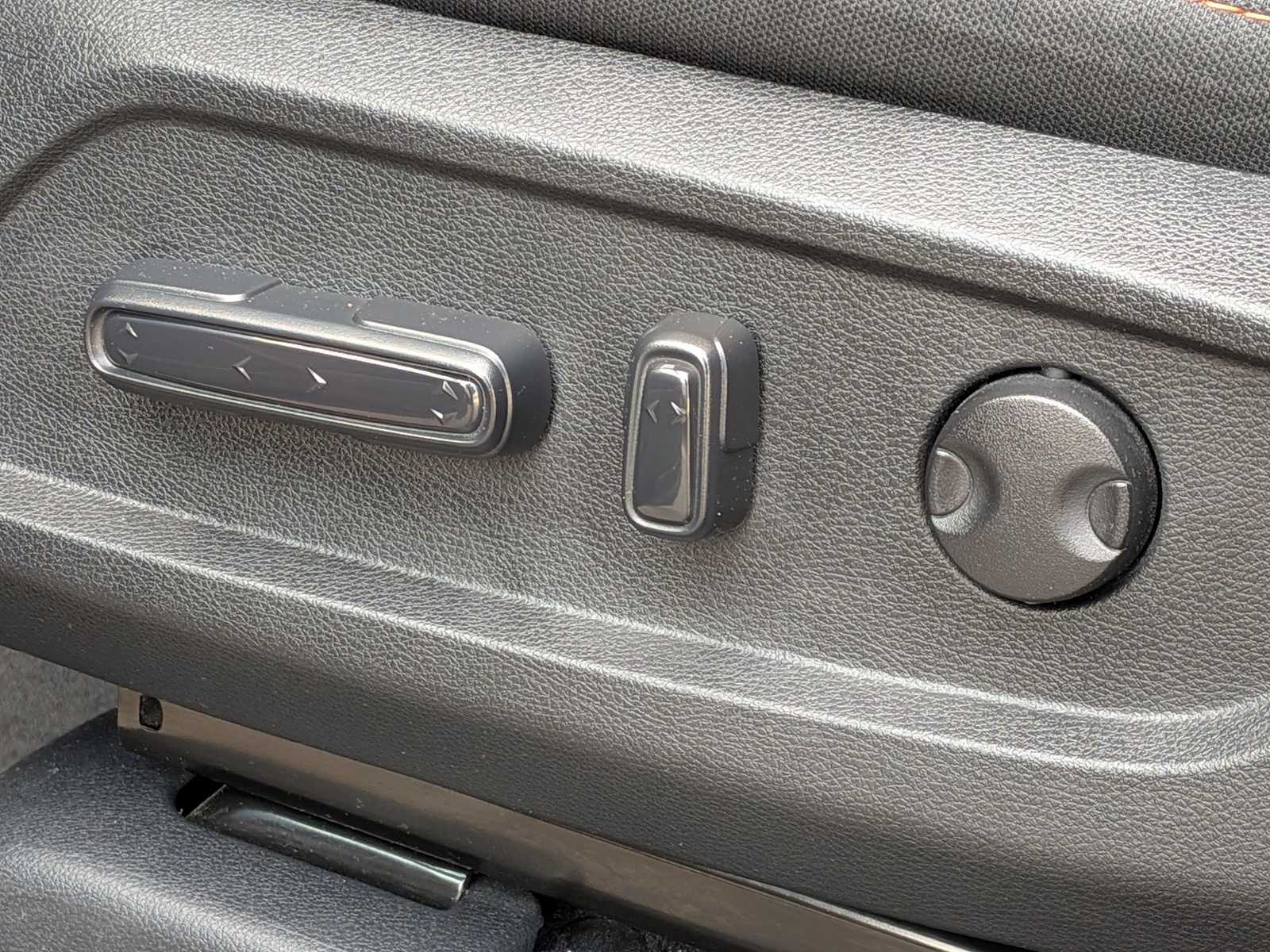 Thumbnail: 2025 Honda Pilot - 16