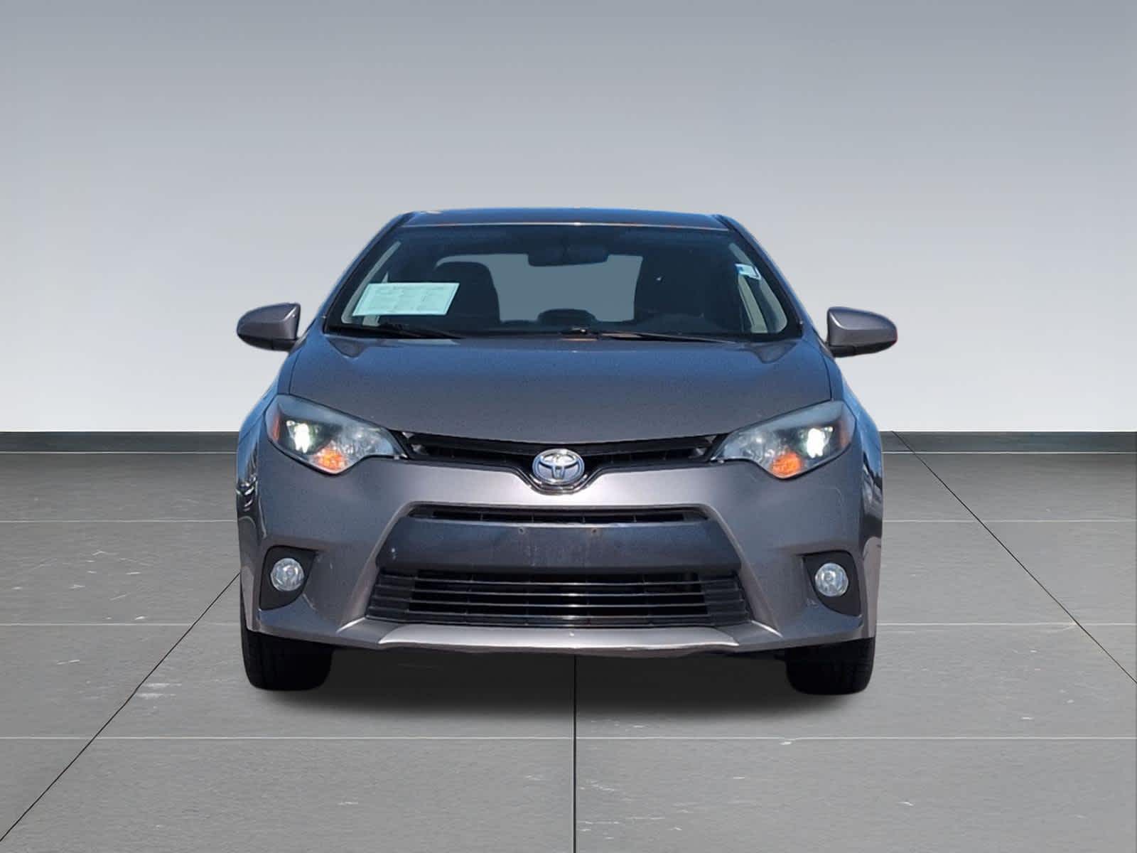 Thumbnail: 2015 Toyota Corolla - 9