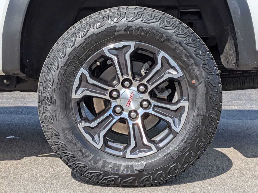 2023 GMC Canyon AT4 - Photo 12