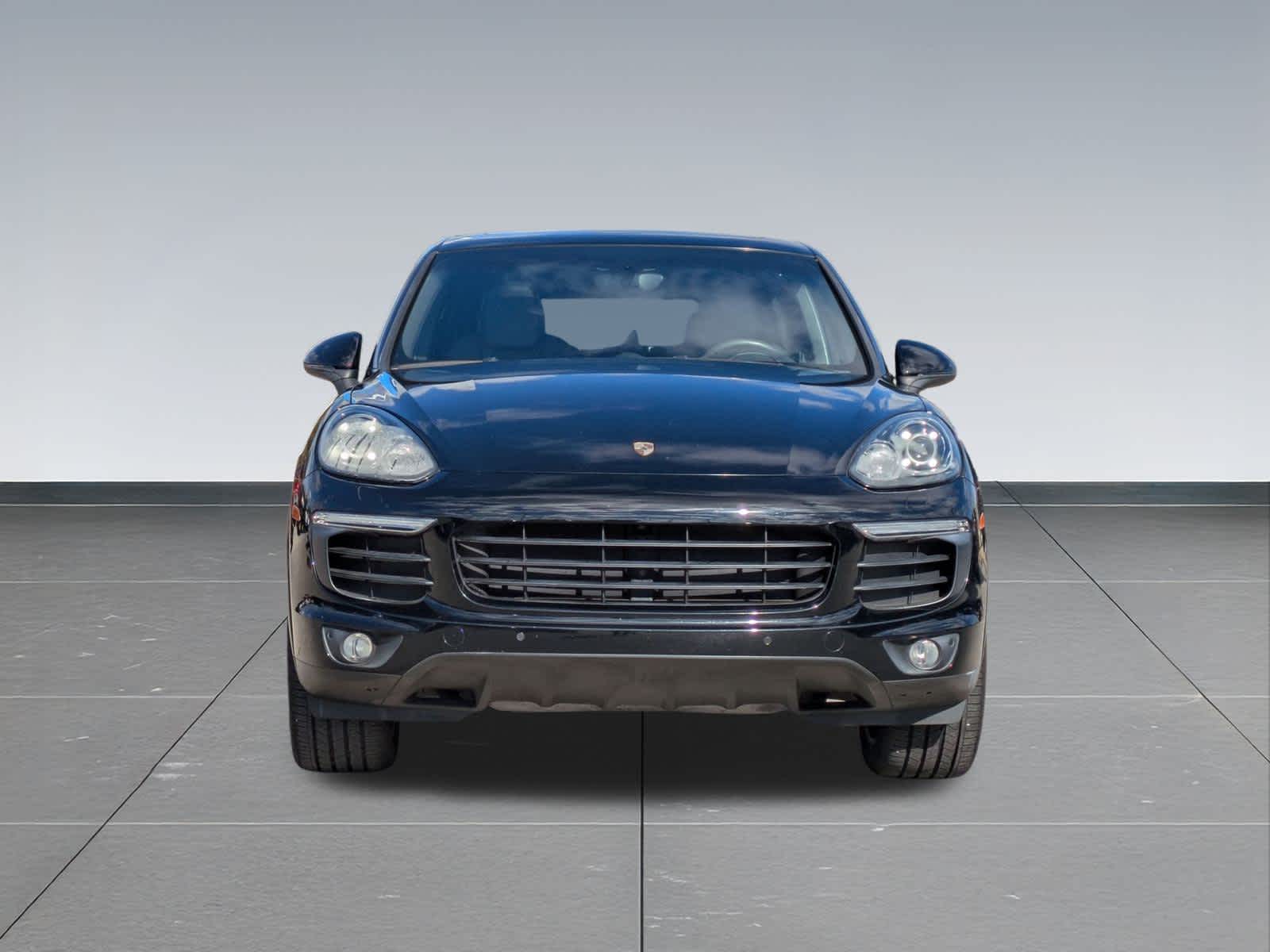Thumbnail: 2017 Porsche Cayenne - 9