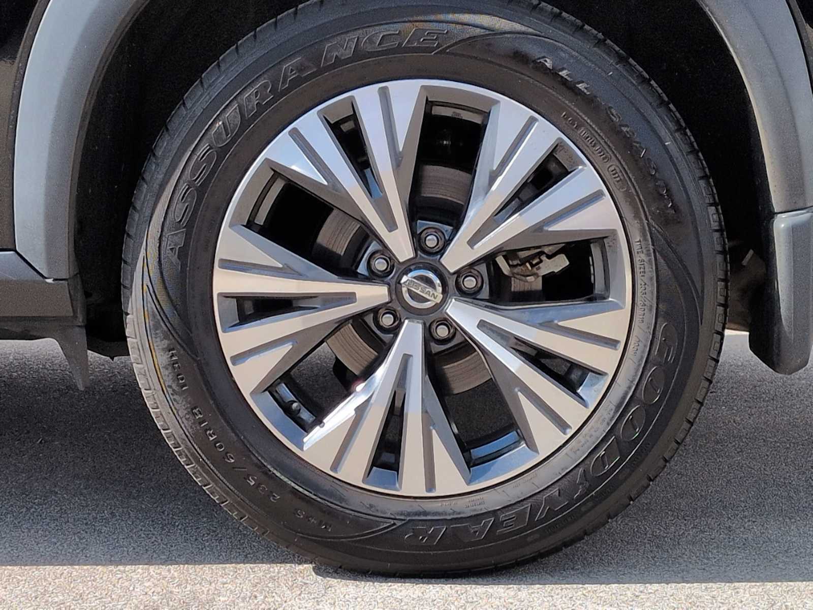 Thumbnail: 2021 Nissan Rogue - 12