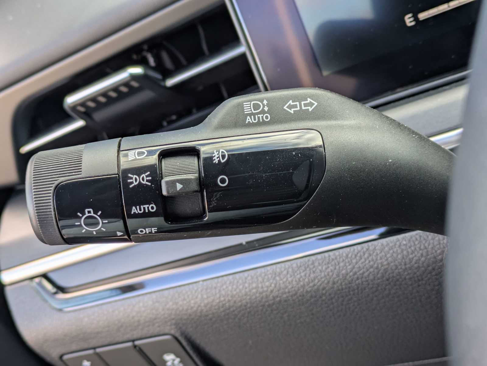 Thumbnail: 2025 Kia K5 - 25