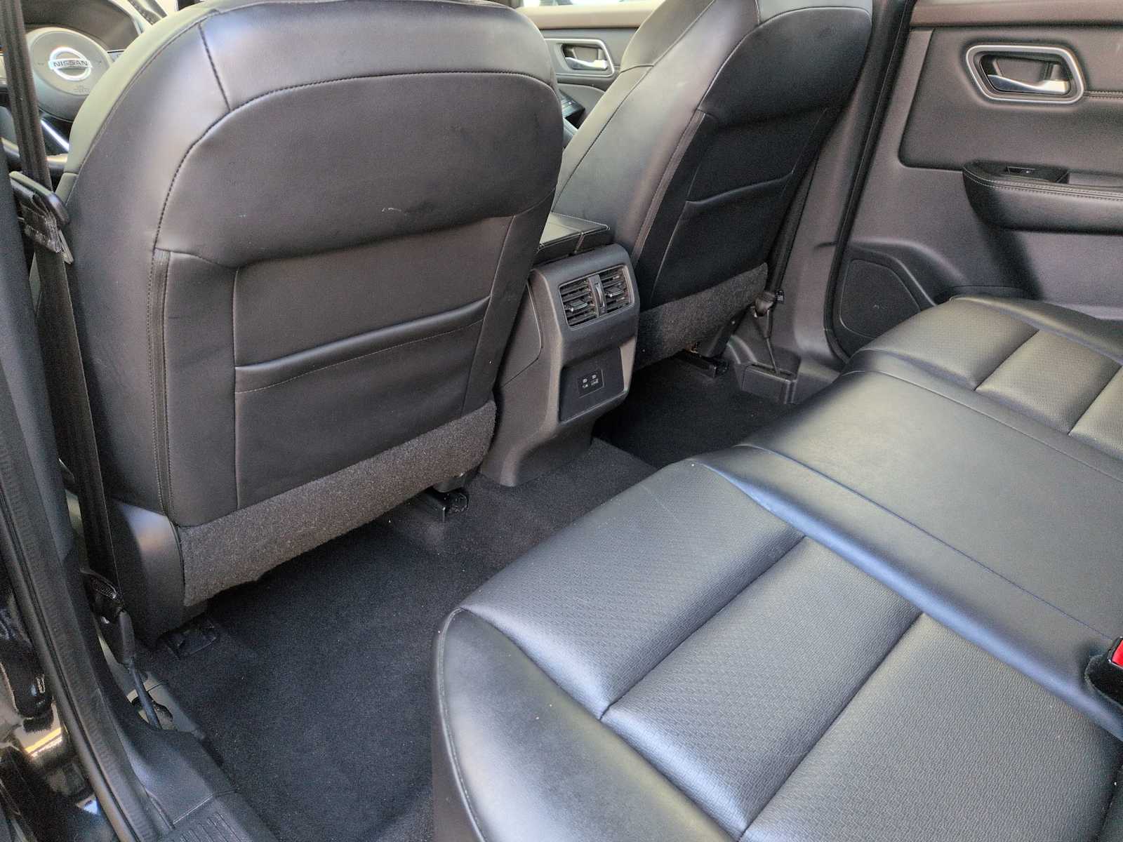 Thumbnail: 2021 Nissan Rogue - 16