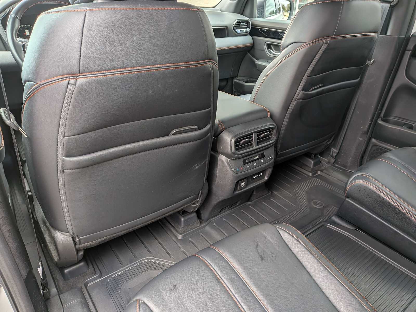 Thumbnail: 2023 Honda Pilot - 18