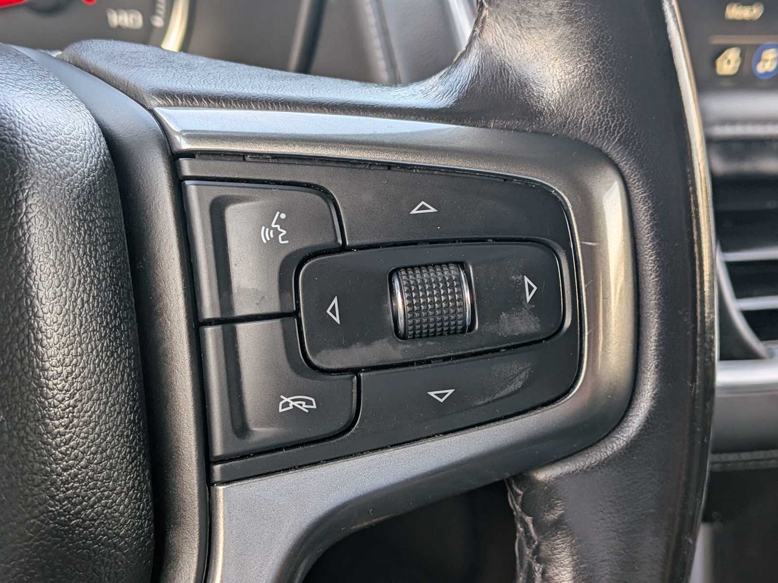 Thumbnail: 2021 Chevrolet Suburban - 26