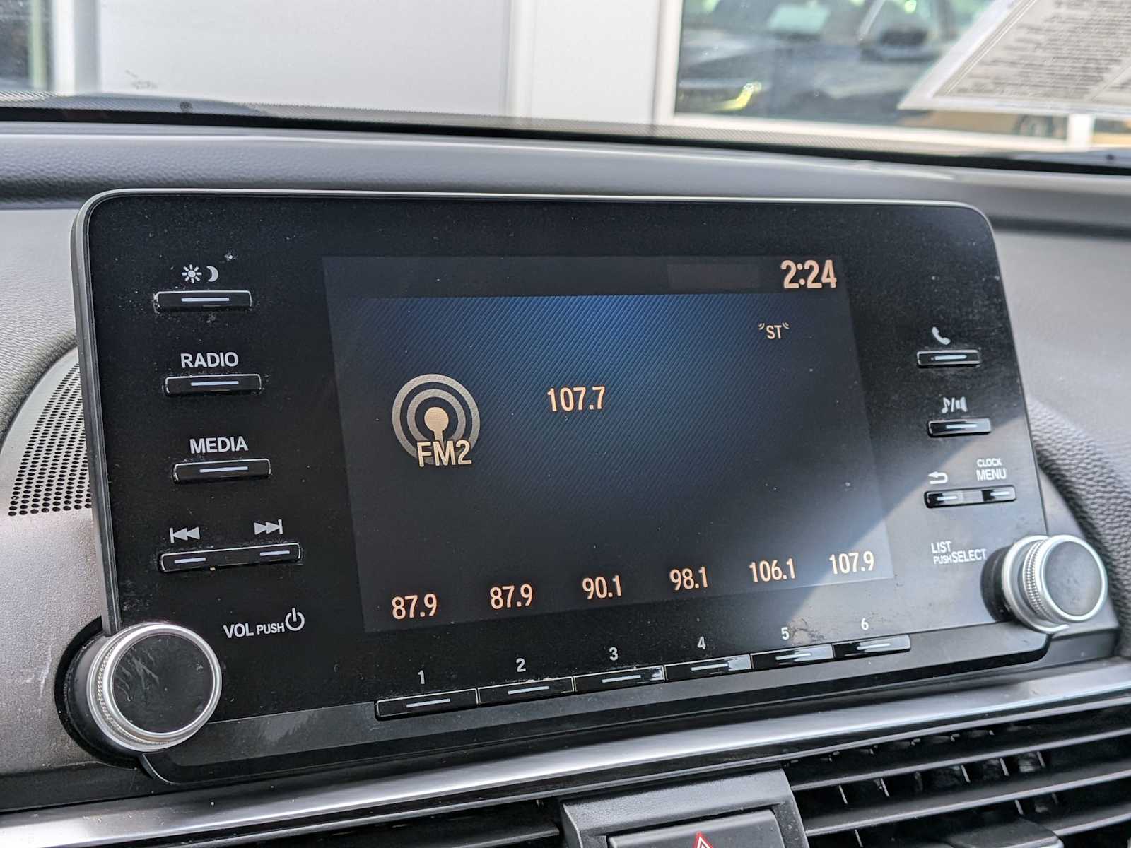 Thumbnail: 2018 Honda Accord - 26