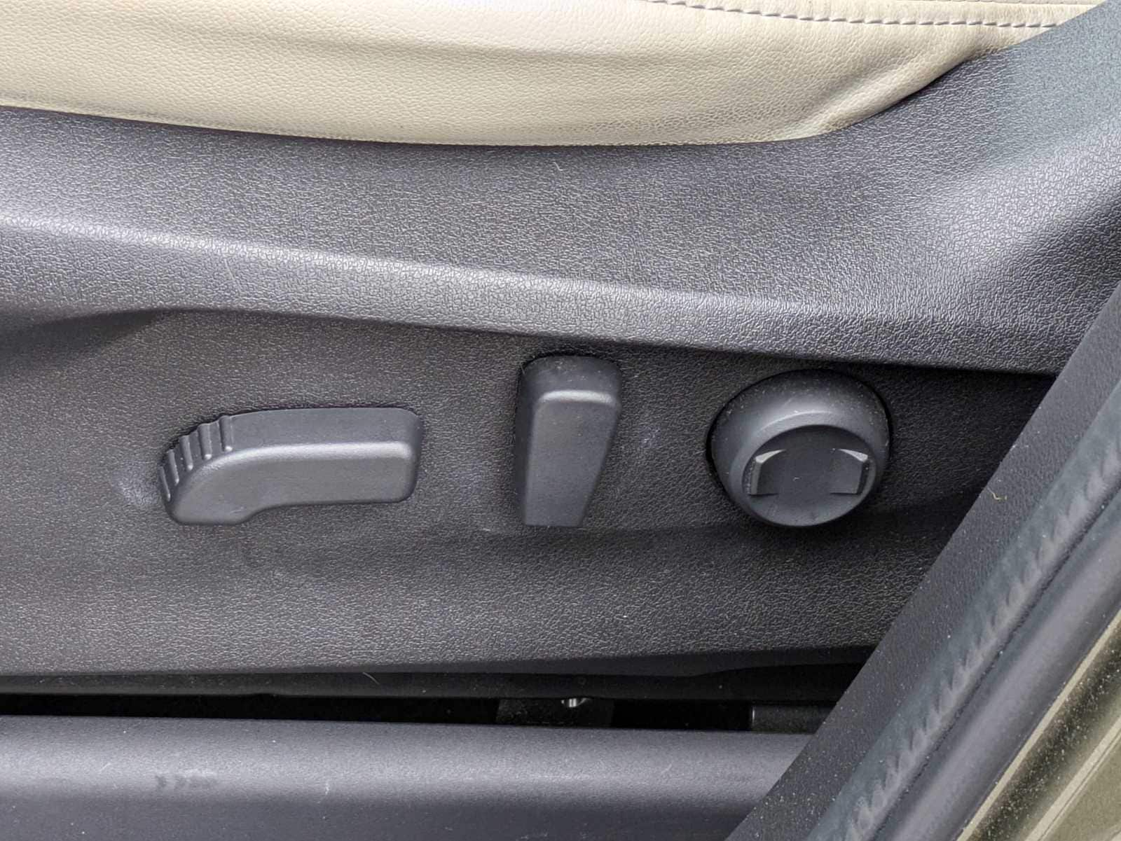 Thumbnail: 2022 Subaru Ascent - 16