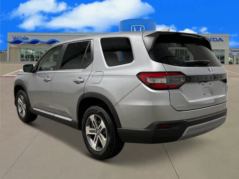 Thumbnail: 2025 Honda Pilot - 3