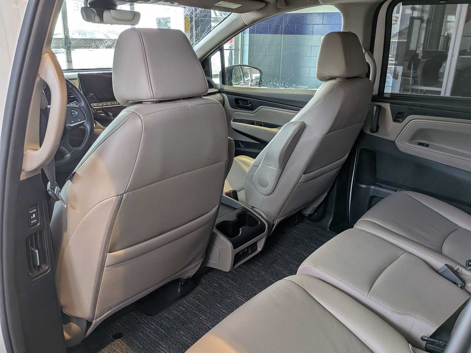 Thumbnail: 2023 Honda Odyssey - 16