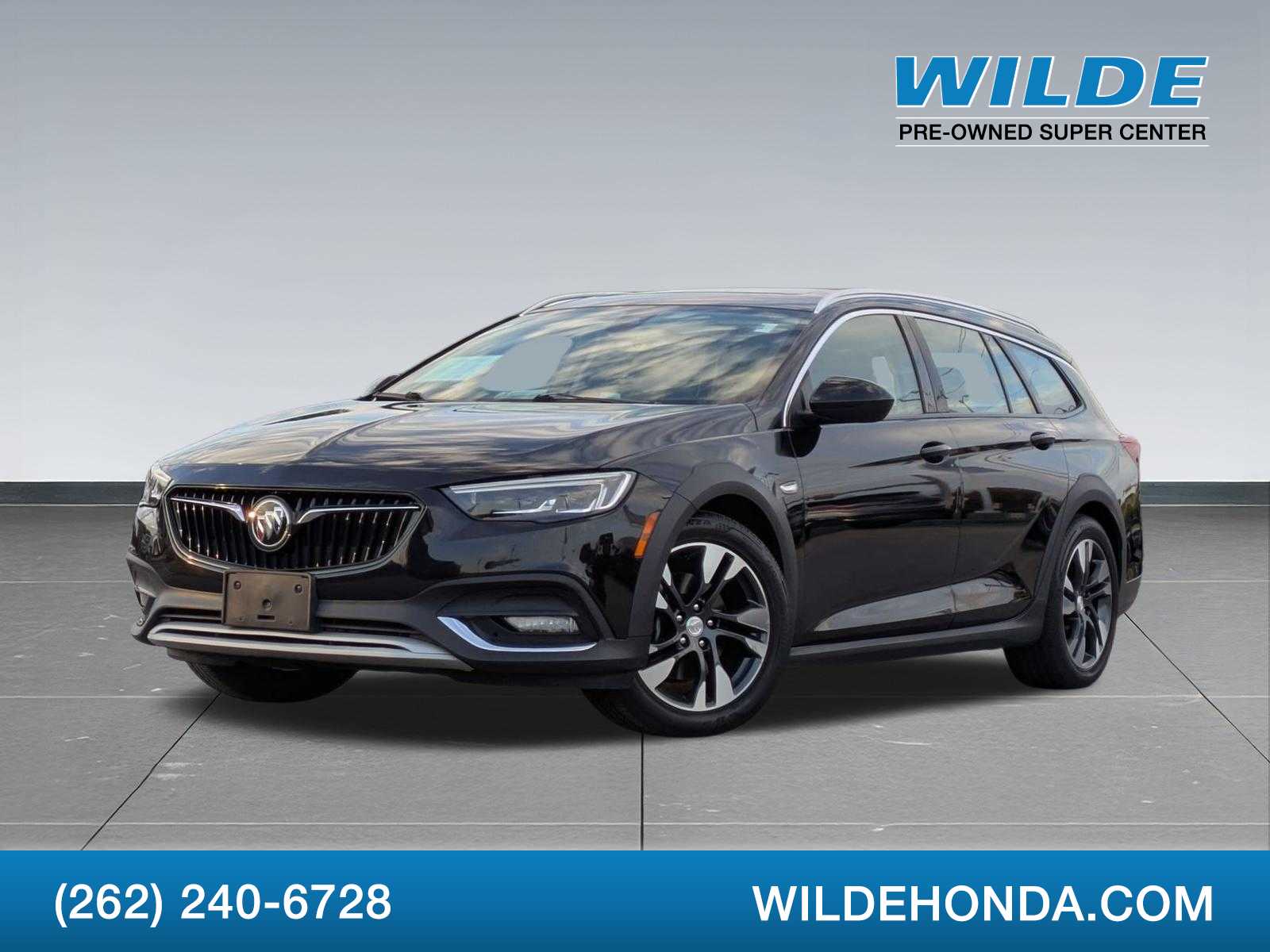 Thumbnail: 2018 Buick Regal - 1