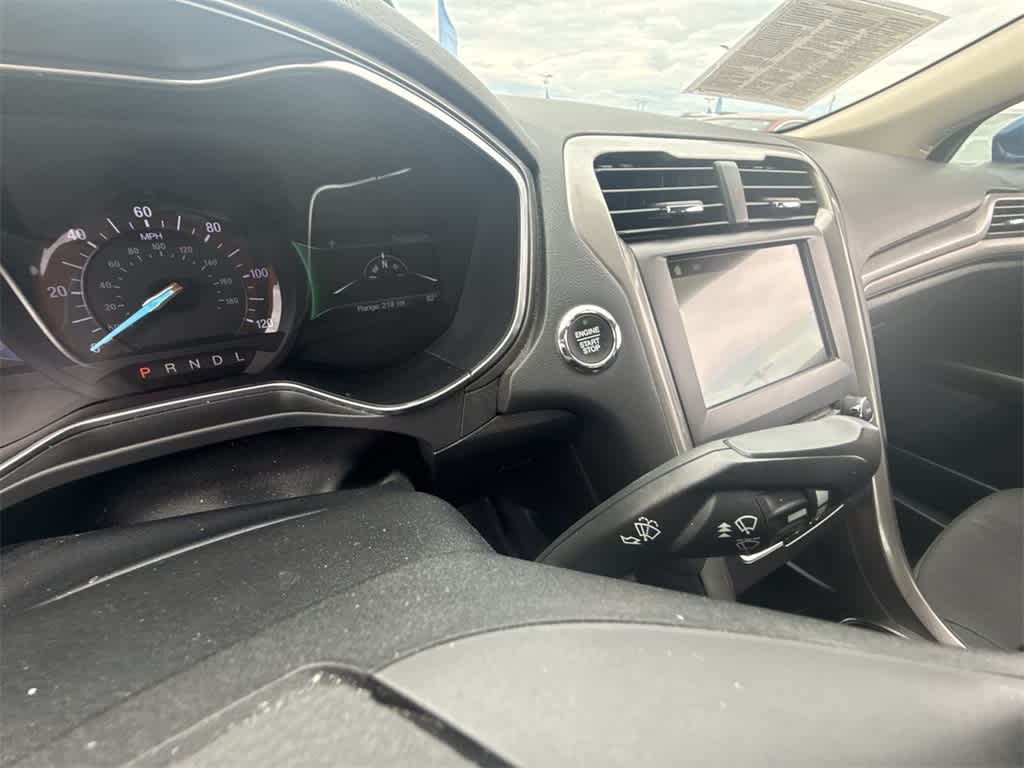 Thumbnail: 2018 Ford Fusion - 24