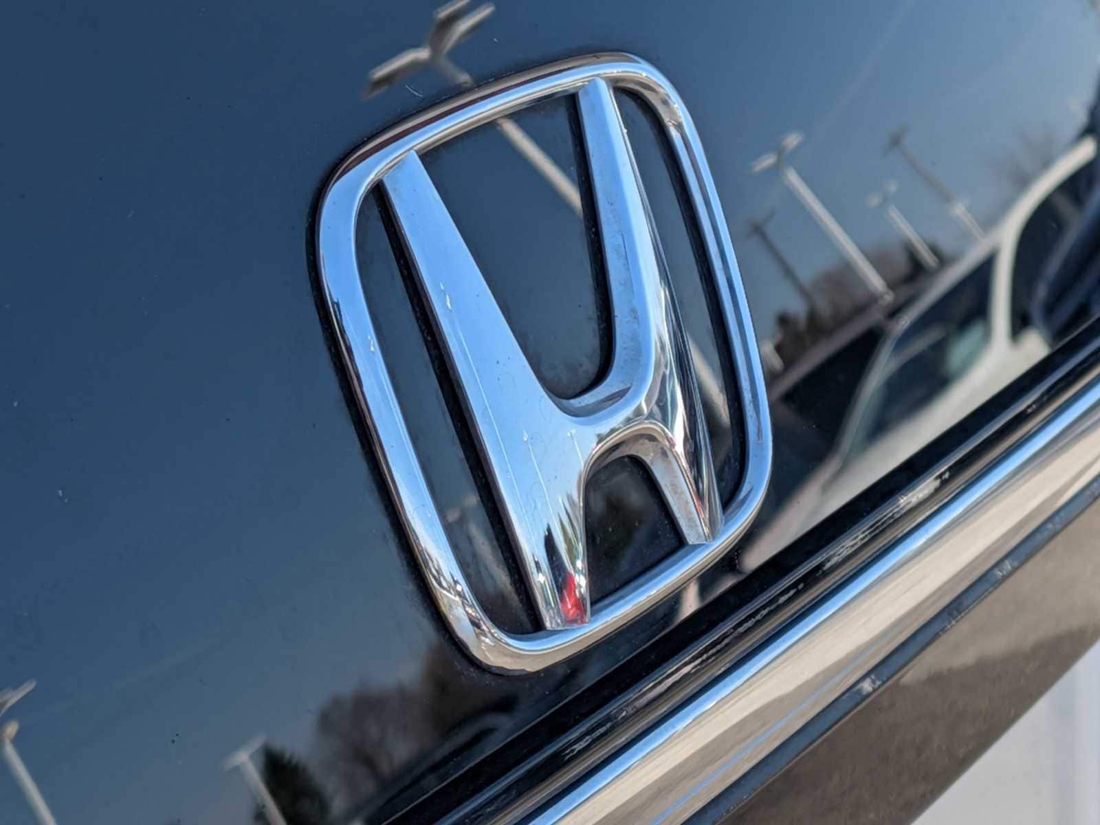 Thumbnail: 2018 Honda Clarity - 12