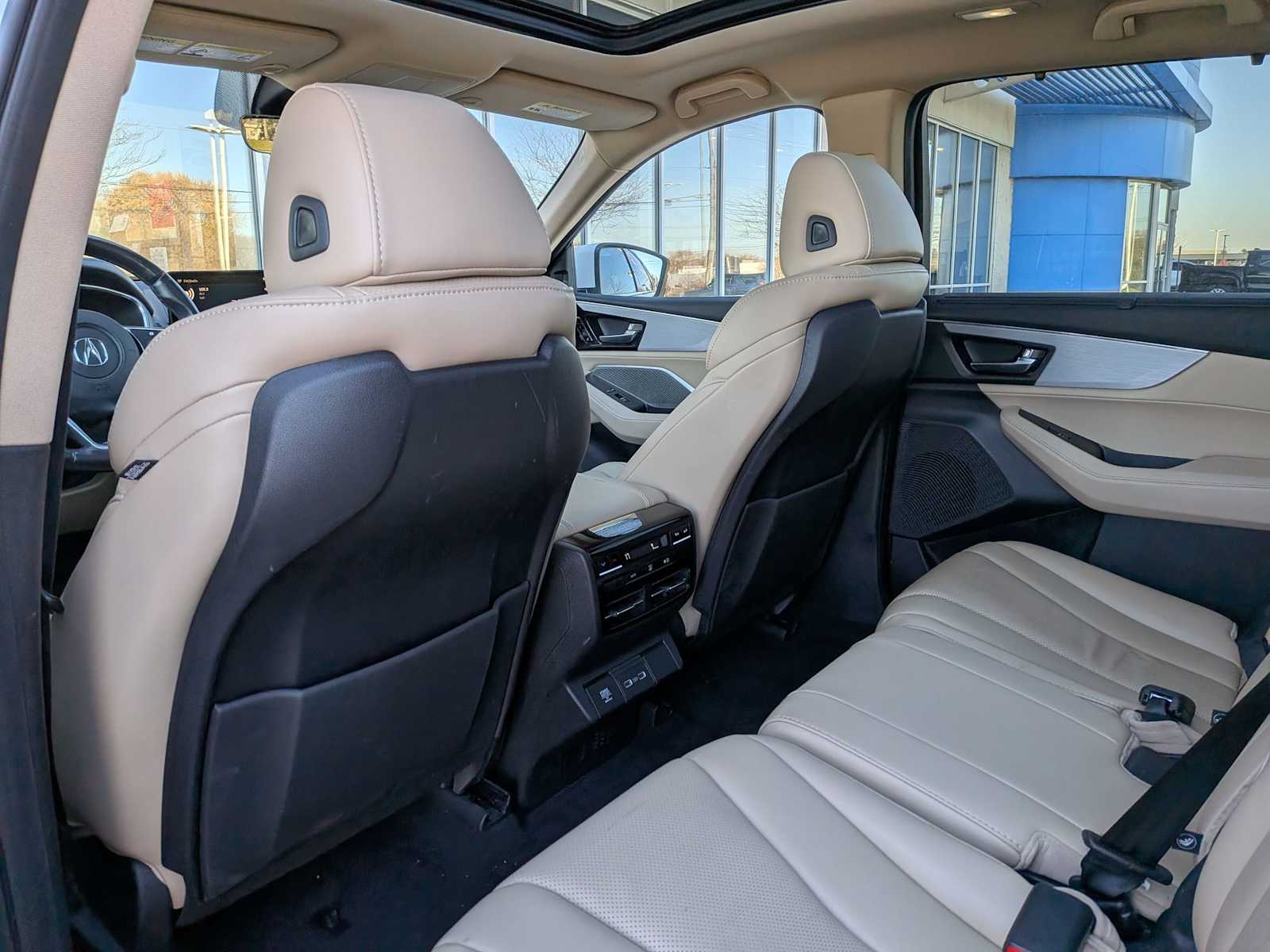 Thumbnail: 2023 Acura MDX - 16