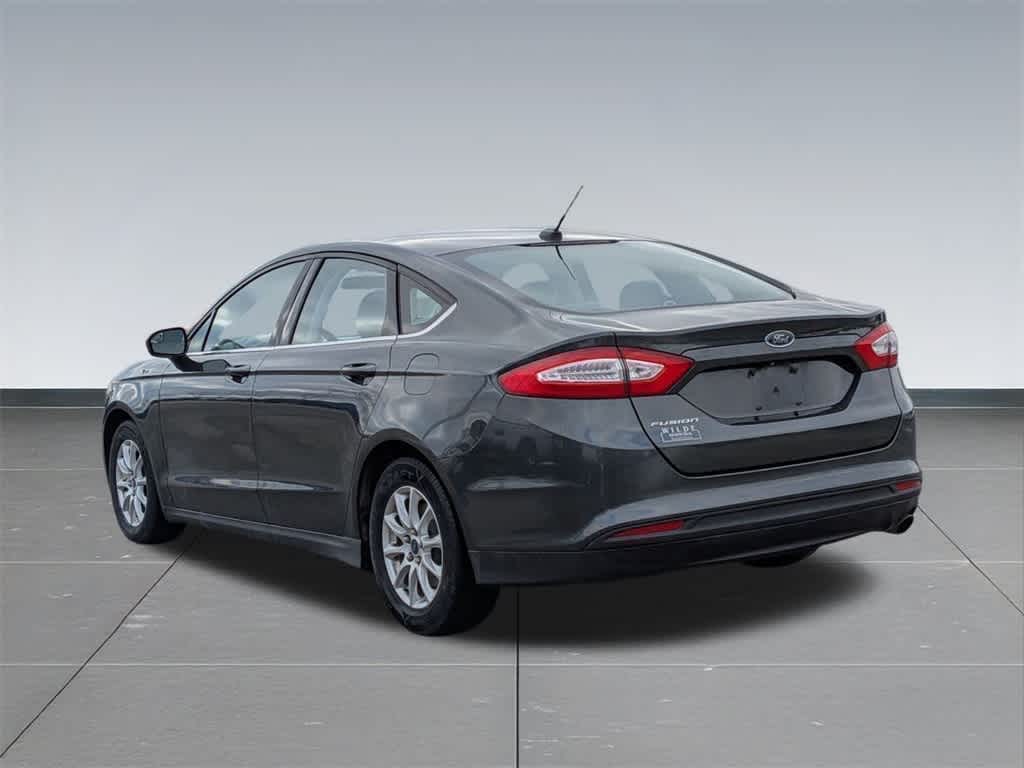 Thumbnail: 2015 Ford Fusion - 4