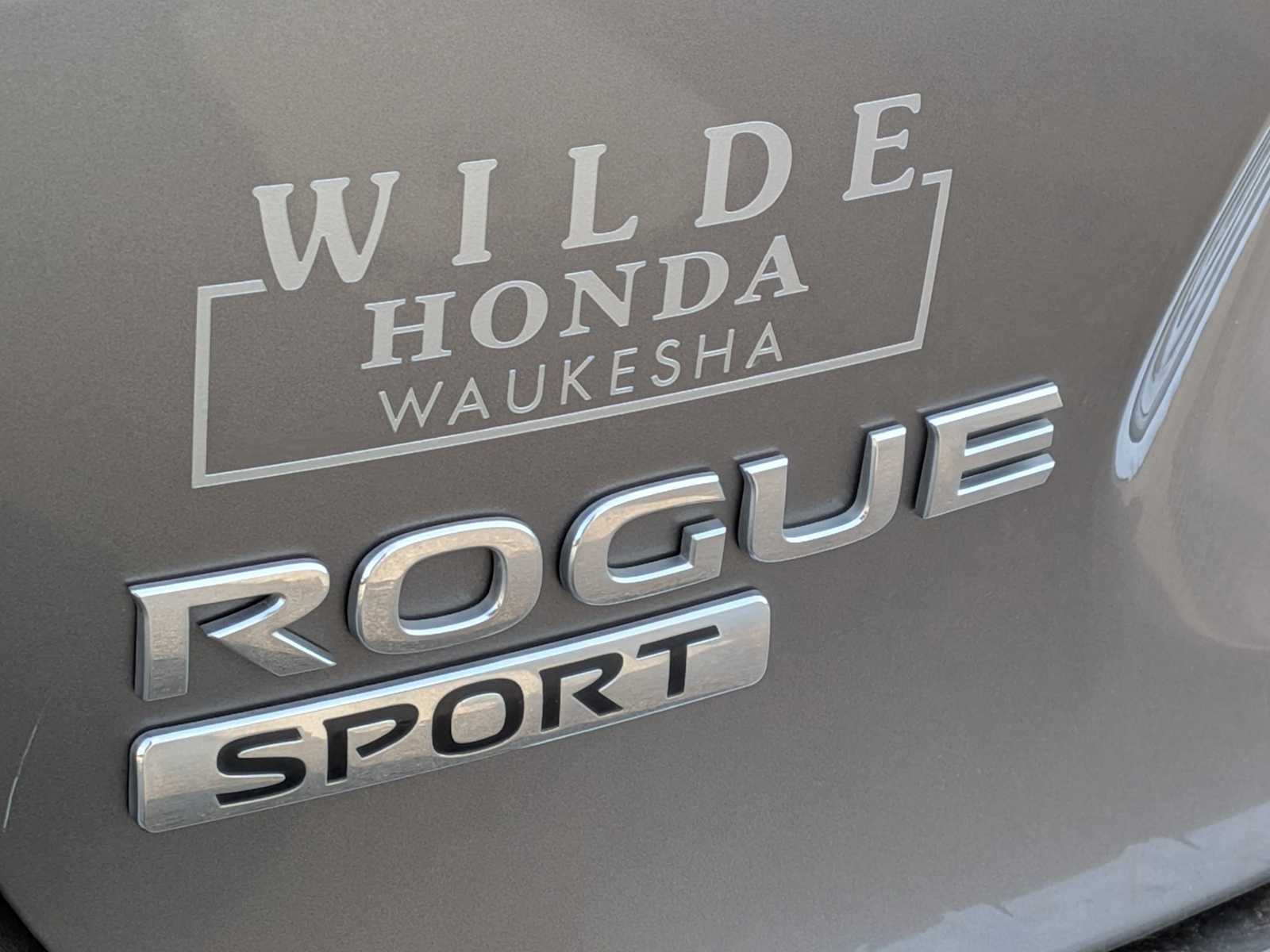 Thumbnail: 2021 Nissan Rogue Sport - 11