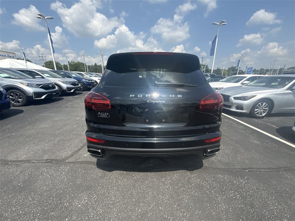 Thumbnail: 2015 Porsche Cayenne - 5