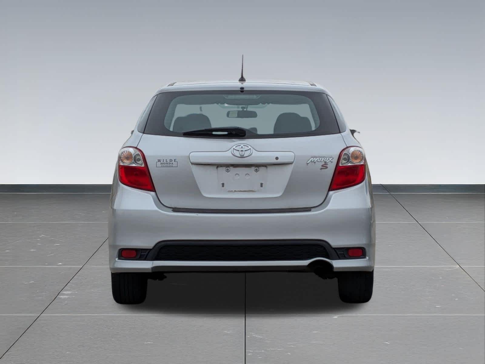 Thumbnail: 2013 Toyota Matrix - 4