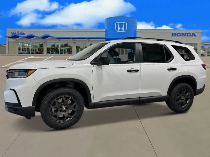 2025 Honda Pilot TrailSport photo 2
