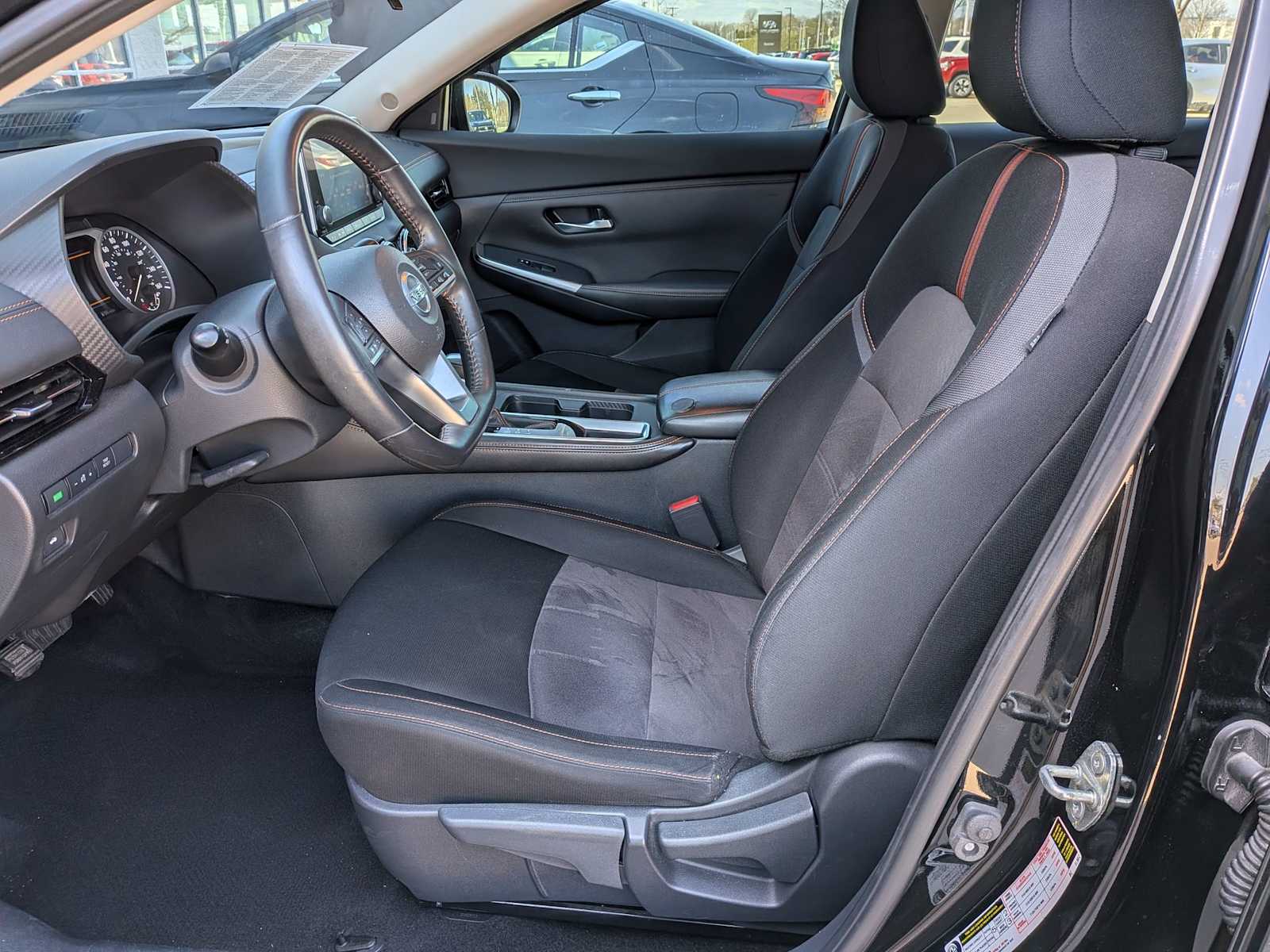 Thumbnail: 2021 Nissan Sentra - 15