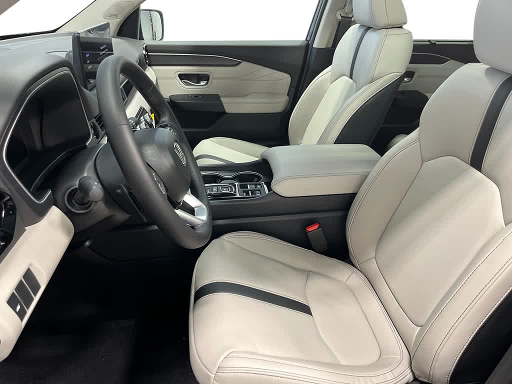 Thumbnail: 2026 Honda Pilot - 12