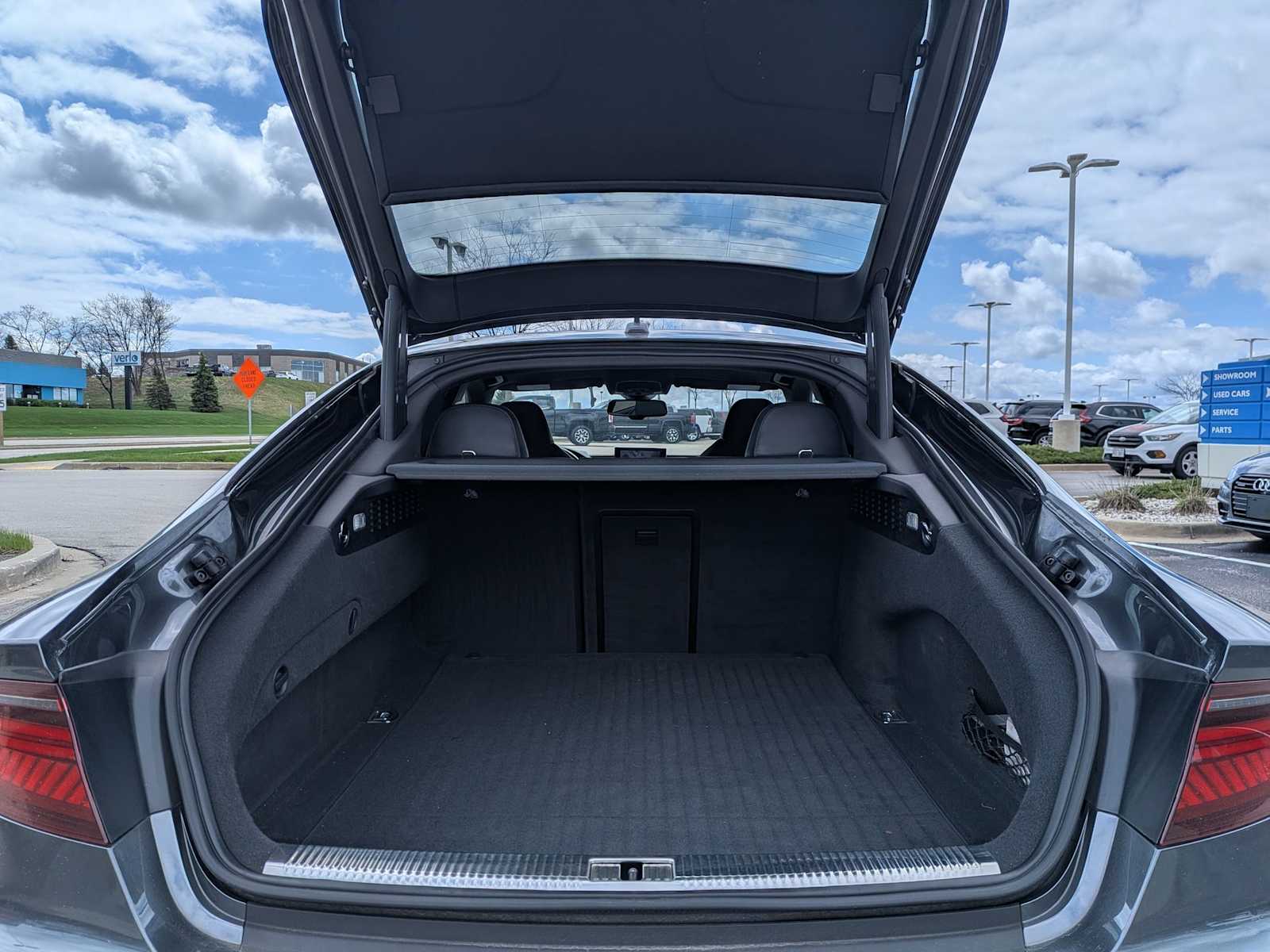 Thumbnail: 2017 Audi S7 - 34