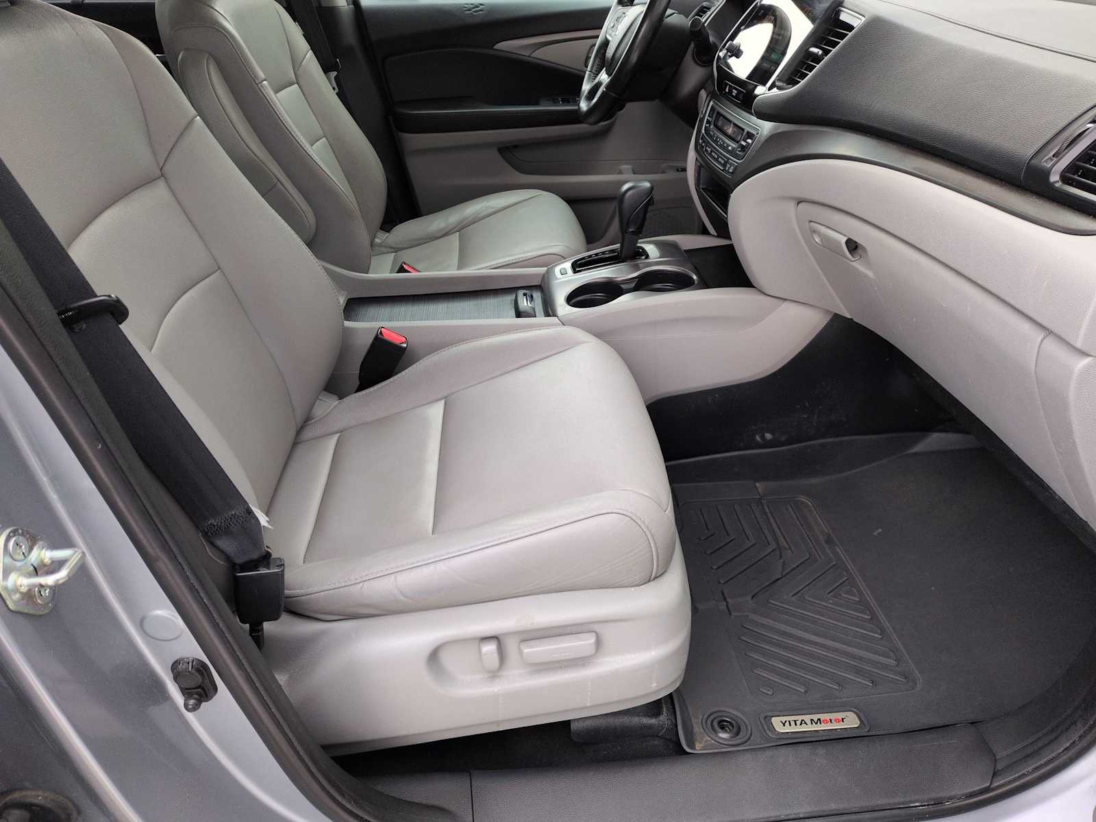 Thumbnail: 2020 Honda Pilot - 21