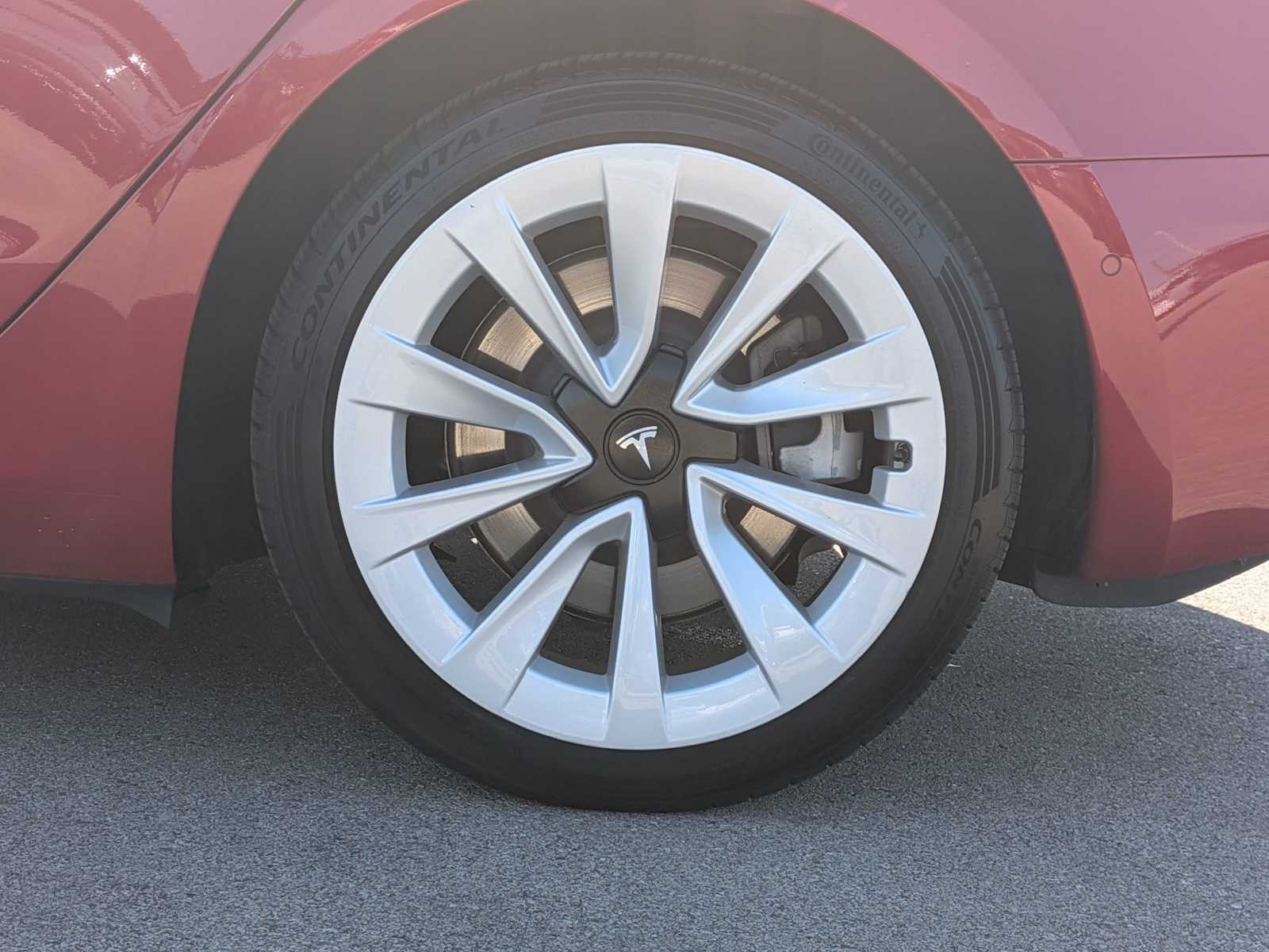 Thumbnail: 2022 Tesla Model 3 - 12