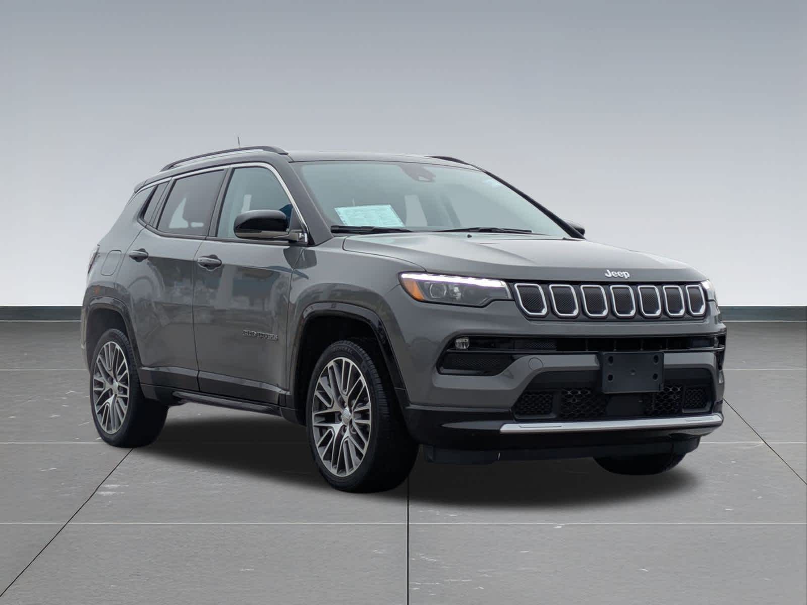 Thumbnail: 2022 Jeep Compass - 8
