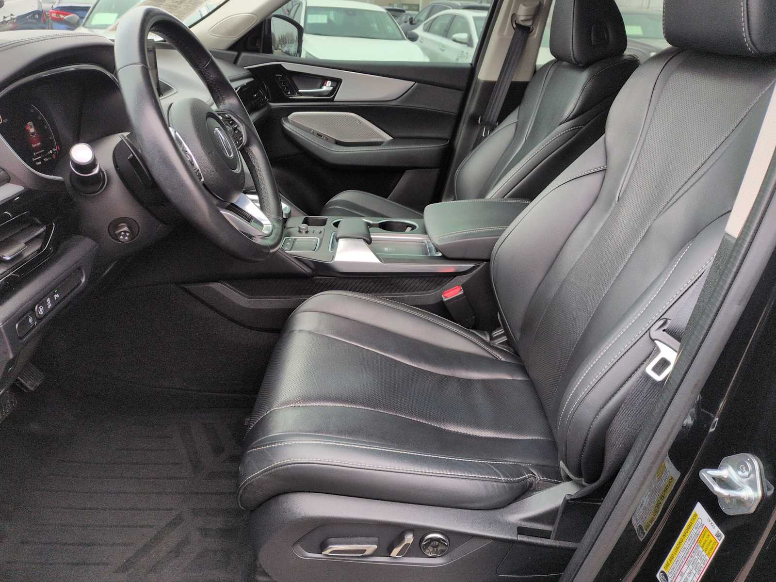 Thumbnail: 2023 Acura MDX - 16