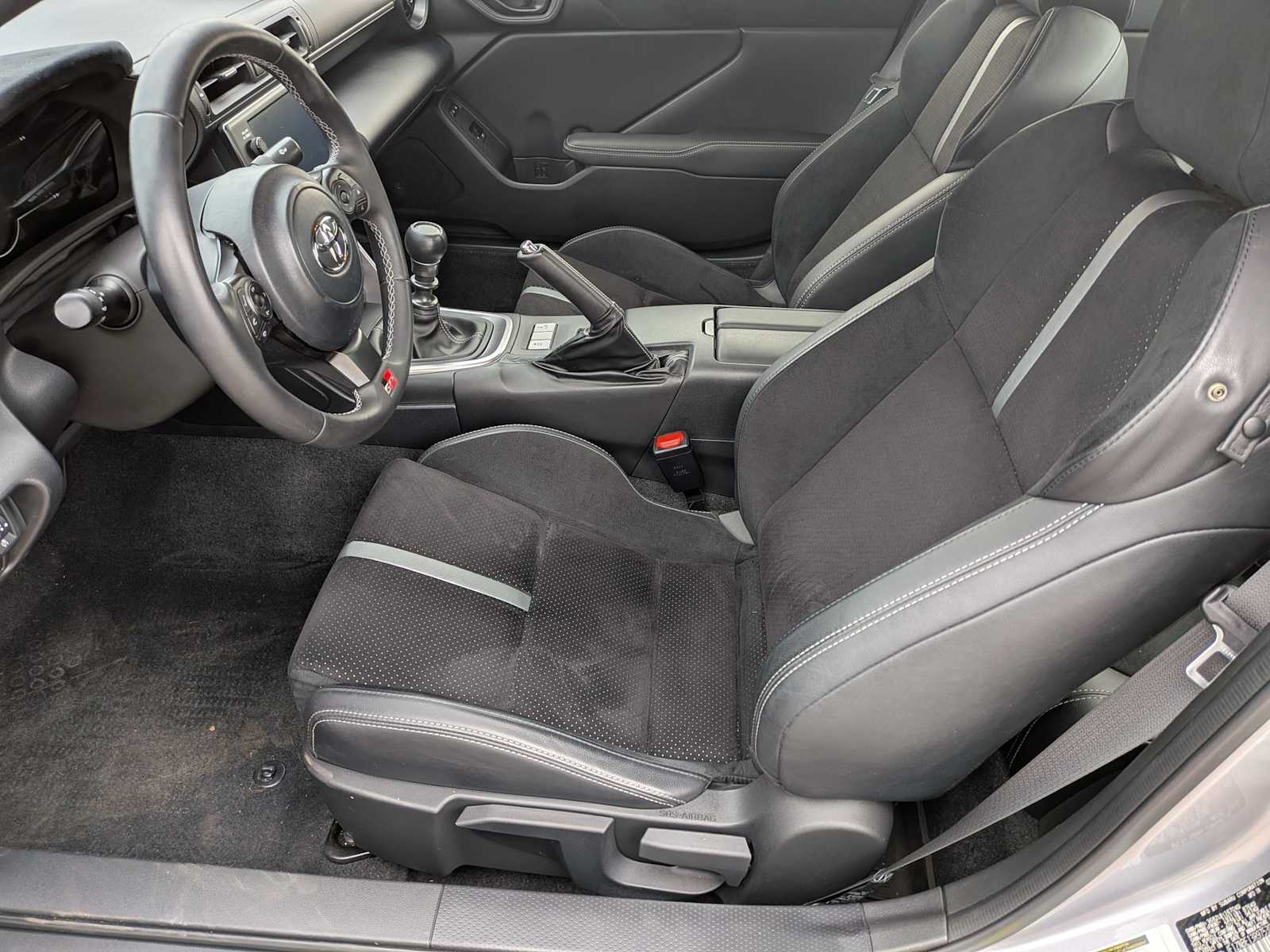 Thumbnail: 2024 Toyota GR86 - 15