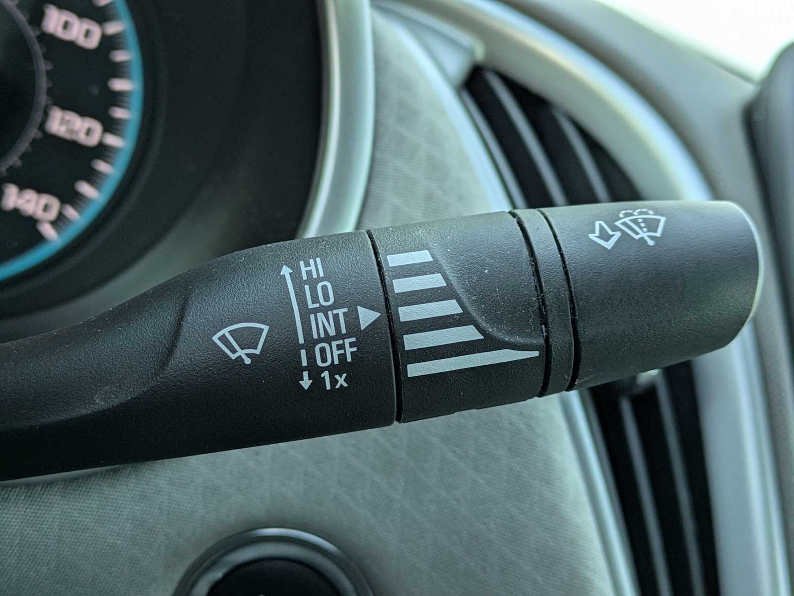 Thumbnail: 2020 Chevrolet Malibu - 23